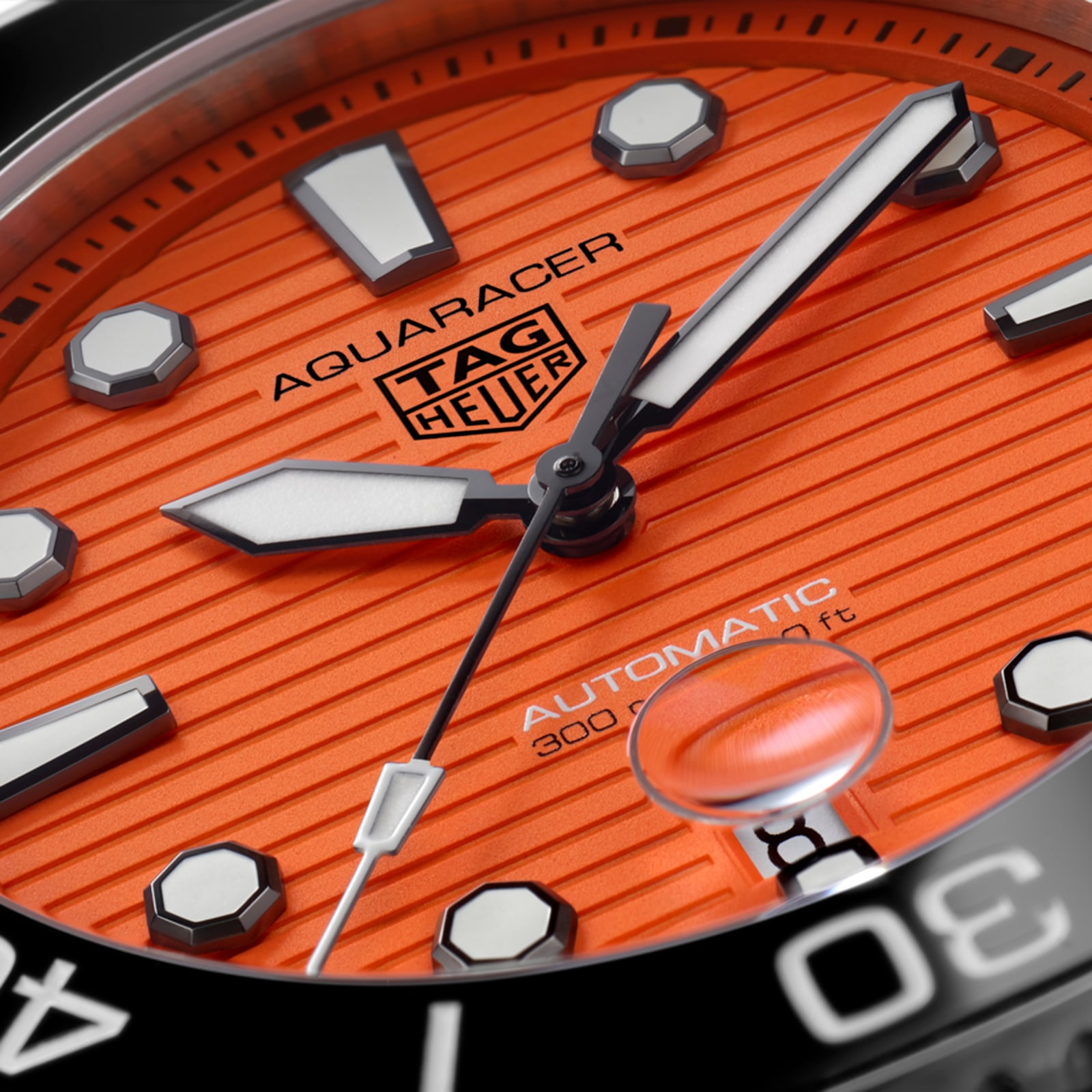 Replica TAG Heuer Aquaracer Professional 300 43mm Orange Diver Mens details WBP201F.BA0632 4 Replica TAG Heuer Aquaracer Professional 300 43mm Orange Diver Mens details WBP201F.BA0632