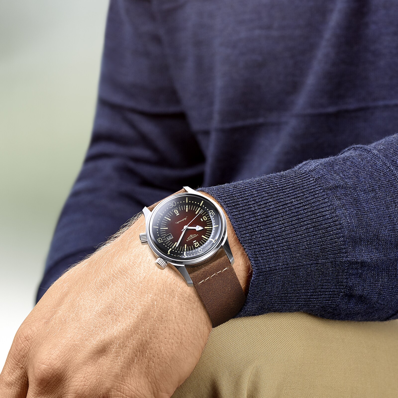 Replica Longines Legend Diver 42mm Mens details L37744602 4 Replica Longines Legend Diver 42mm Mens details L37744602