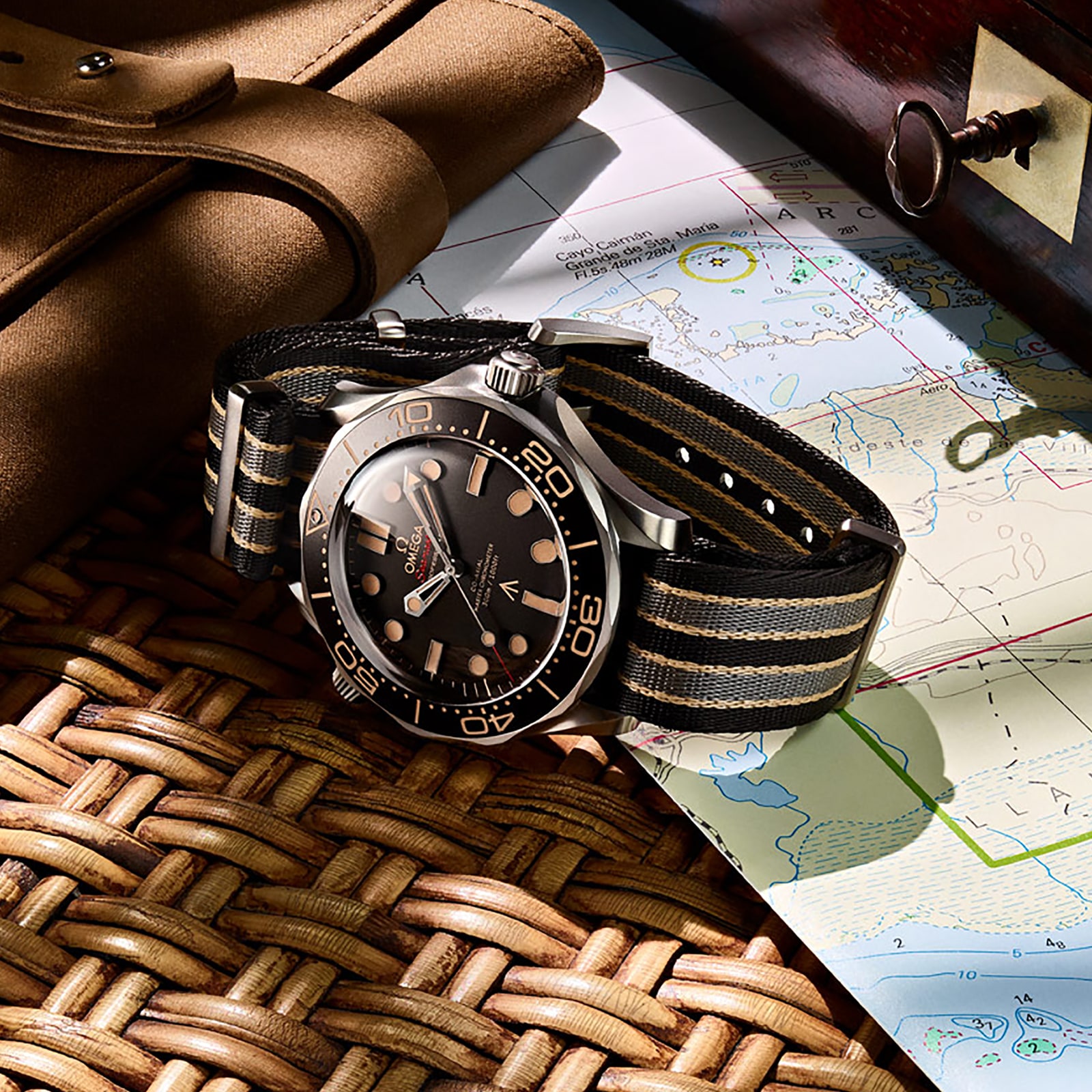 Replica Omega Seamaster Diver 300m James Bond 007 2020 Edition O21092422001001