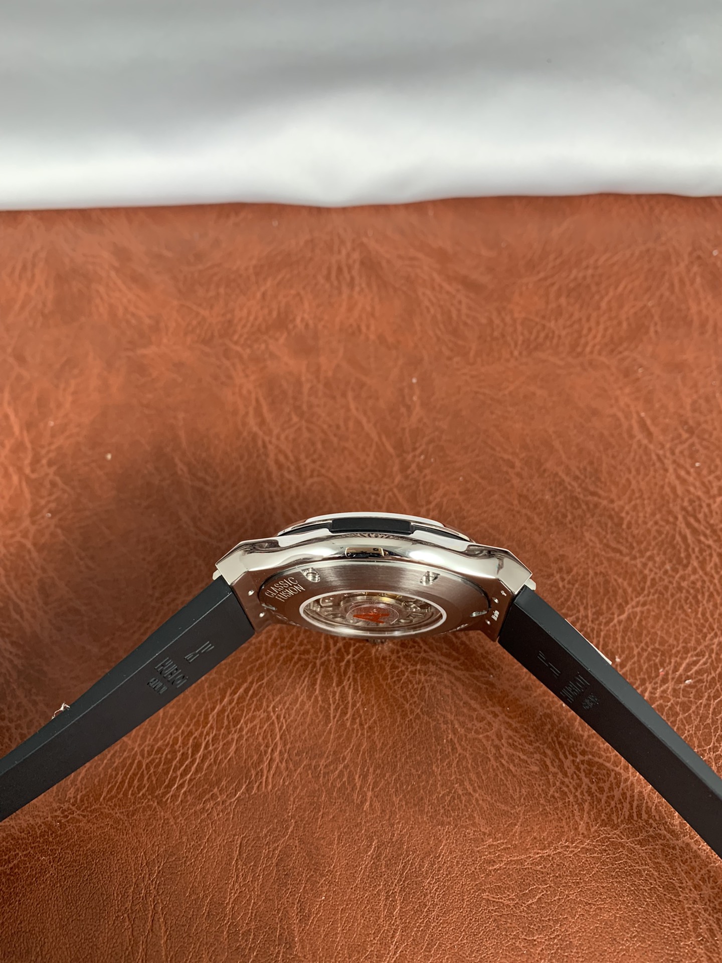 Replica Hublot Men Classic Fusion 45 511.NX.1171.RX 5 Replica Hublot Men Classic Fusion 45 511.NX.1171.RX