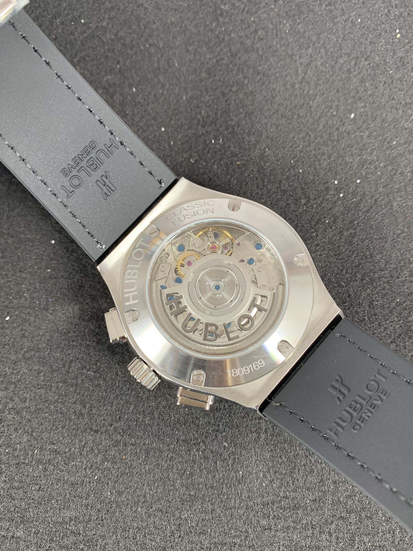Replica Hublot Men Classic Fusion 45 511.NX.1171.RX