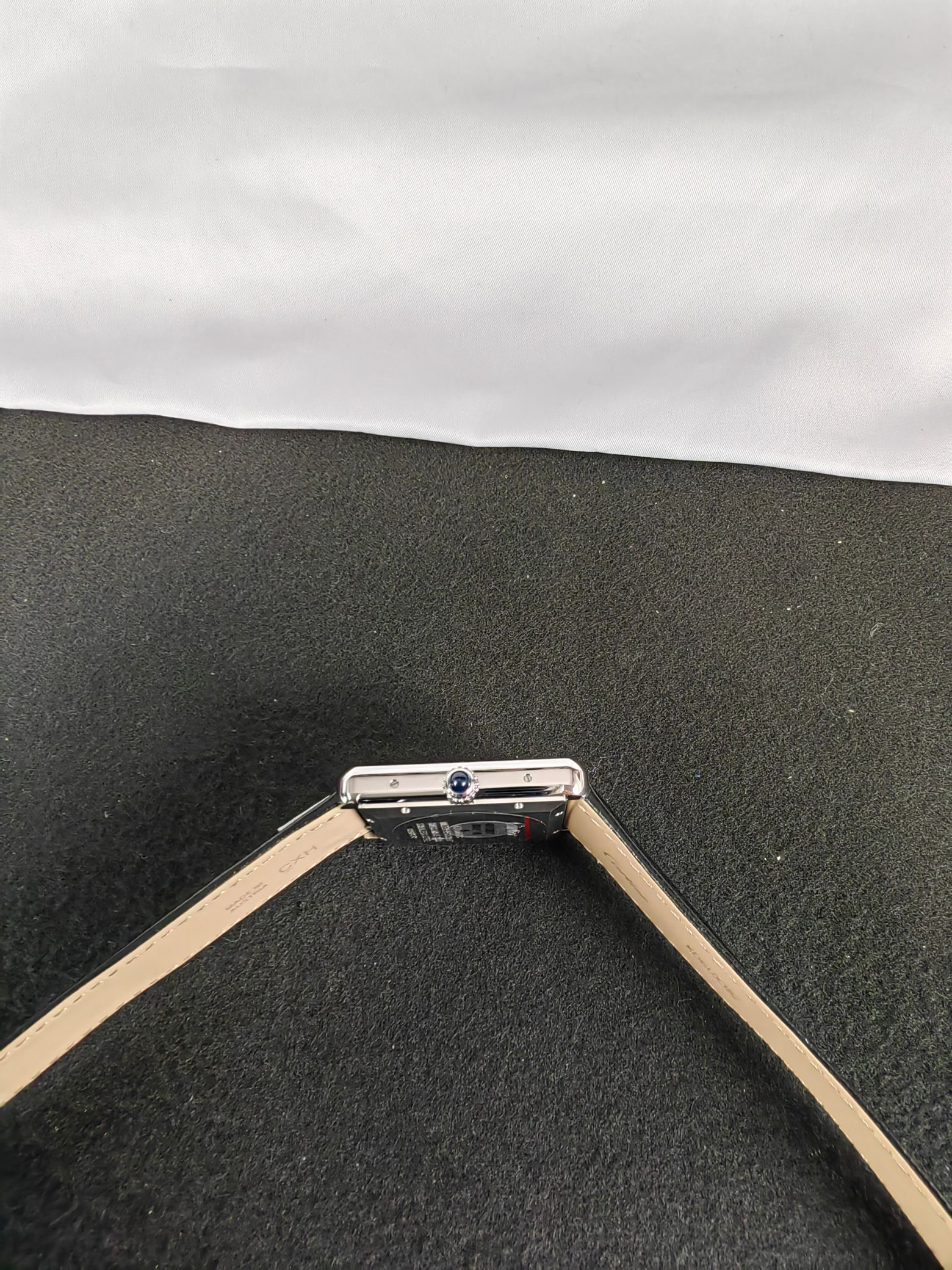 Replica Cartier Men Tank MY9015