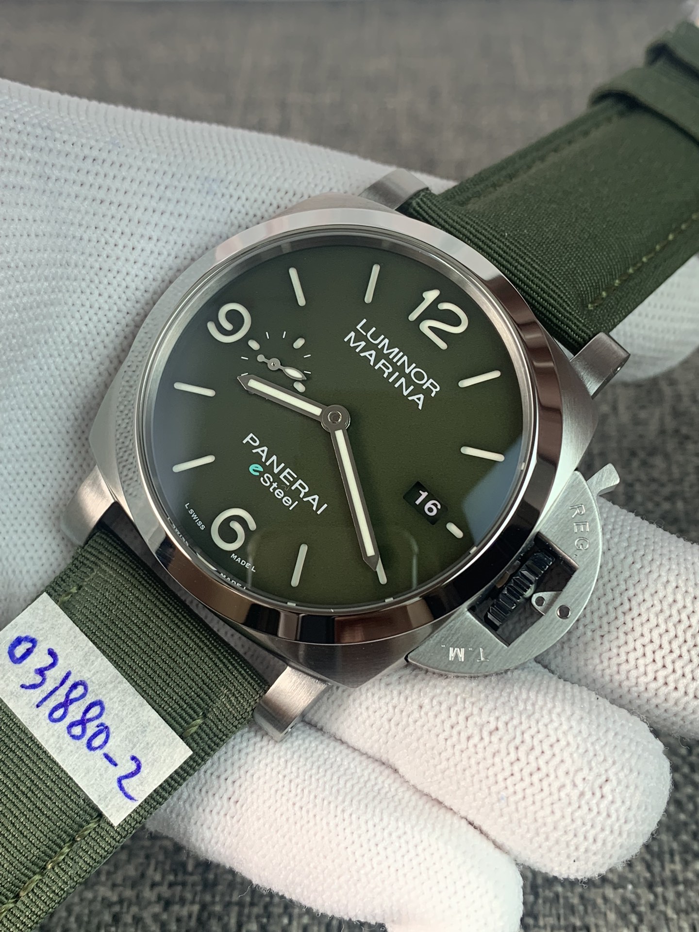 Replica Panerai Men Luminor Watch 8 Days GMT PAM00233 5 Replica Panerai Men Luminor Watch 8 Days GMT PAM00233