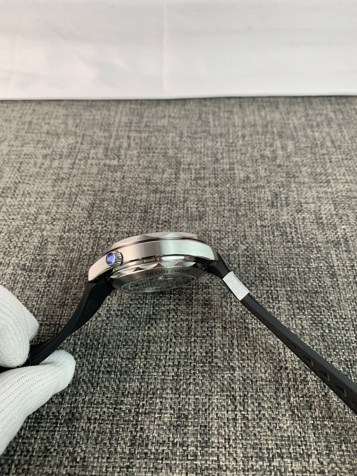Replica Omega Men Speedmaster 210.30.44.51.01.001