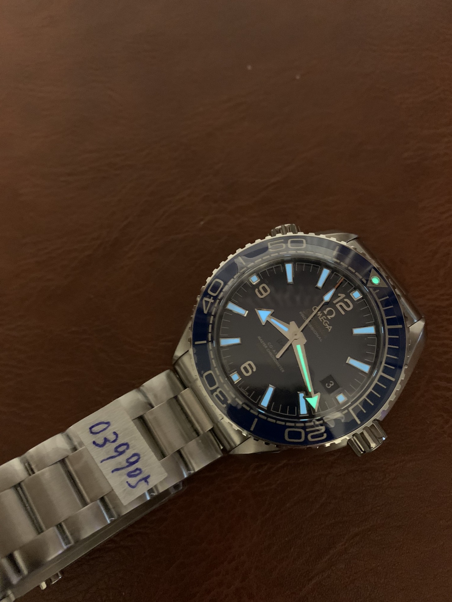 Replica Omega Men Speedmaster 215.30.40.20.03.001