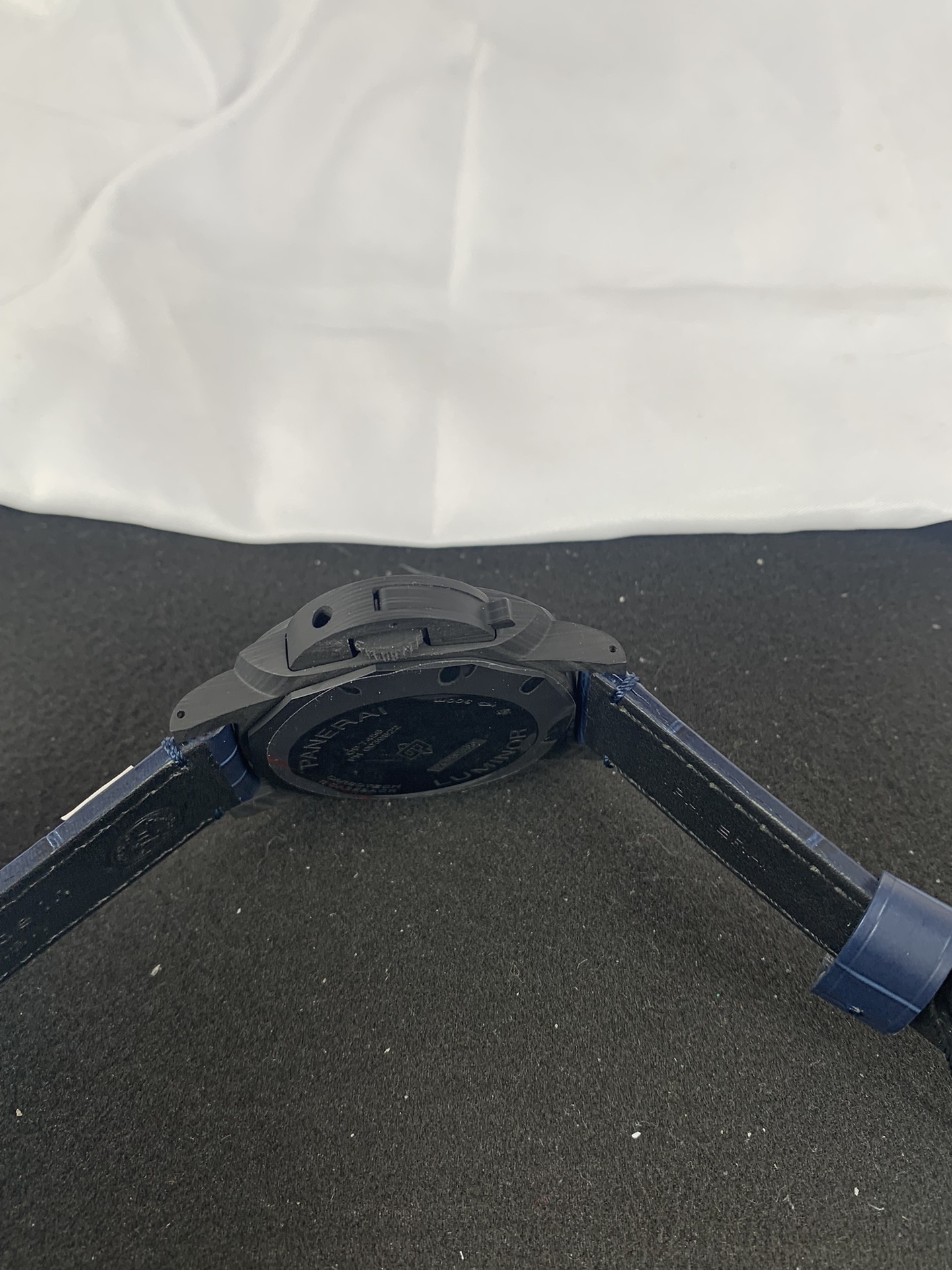 Replica Panerai Men Luminor Pam1664