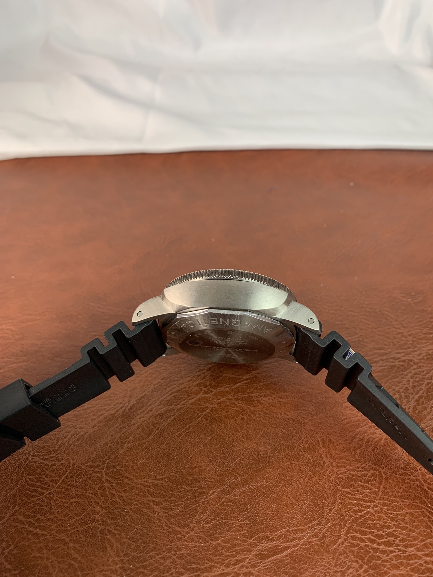 Replica Panerai Men Luminor PAM00389