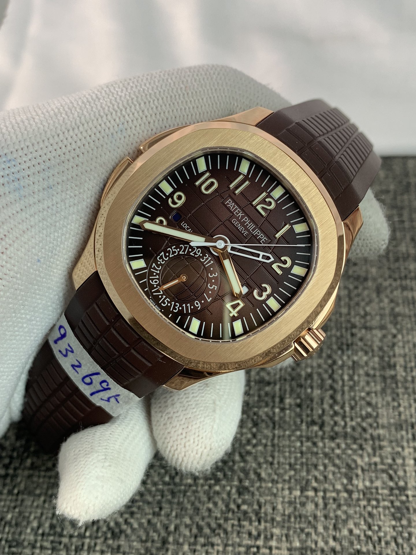 Replica Patek Philippe Men Aquanaut Ref.5164R-001