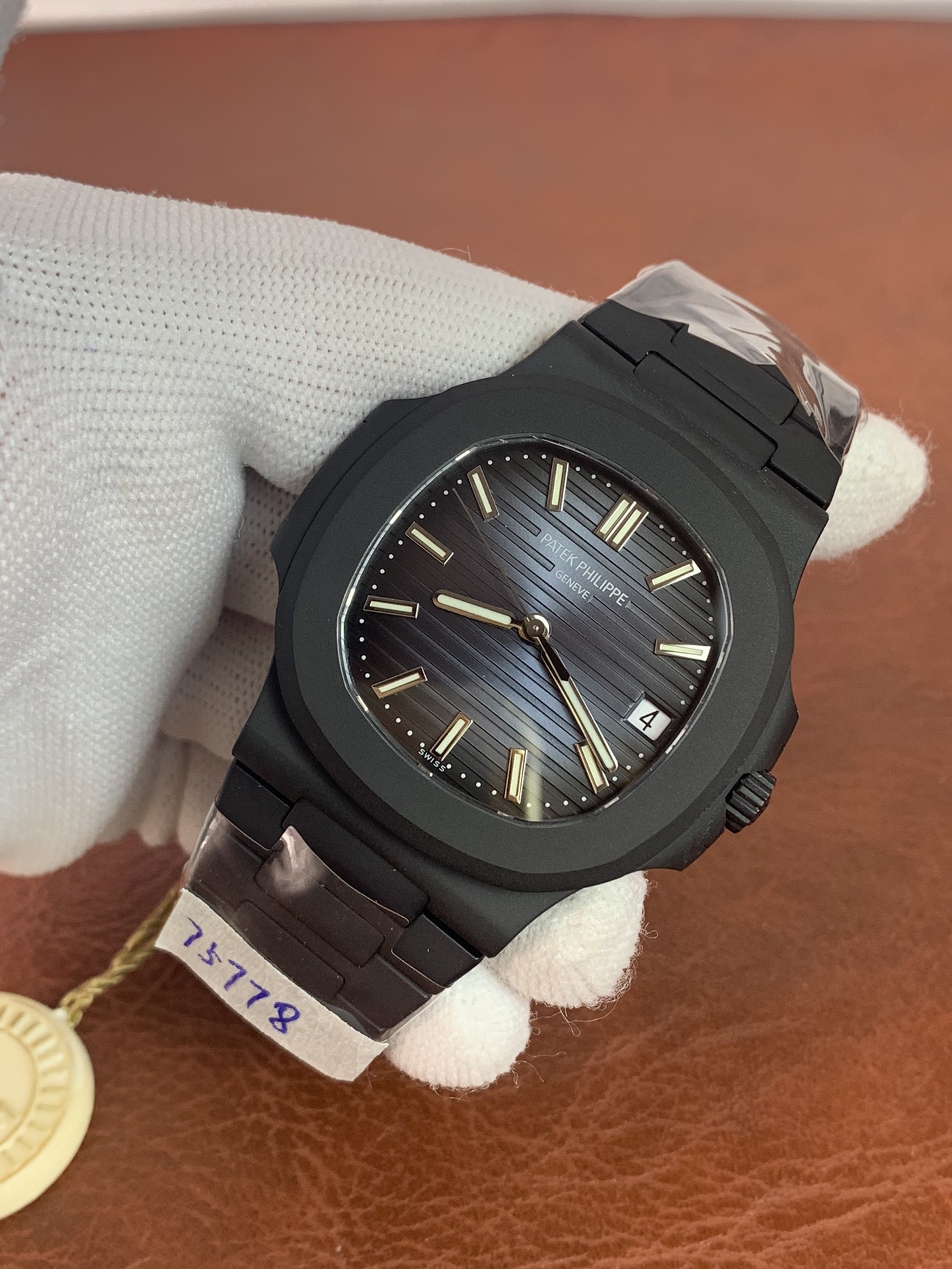 Replica Patek Philippe Men Nautilus MAD Paris Custom 40mm 5711