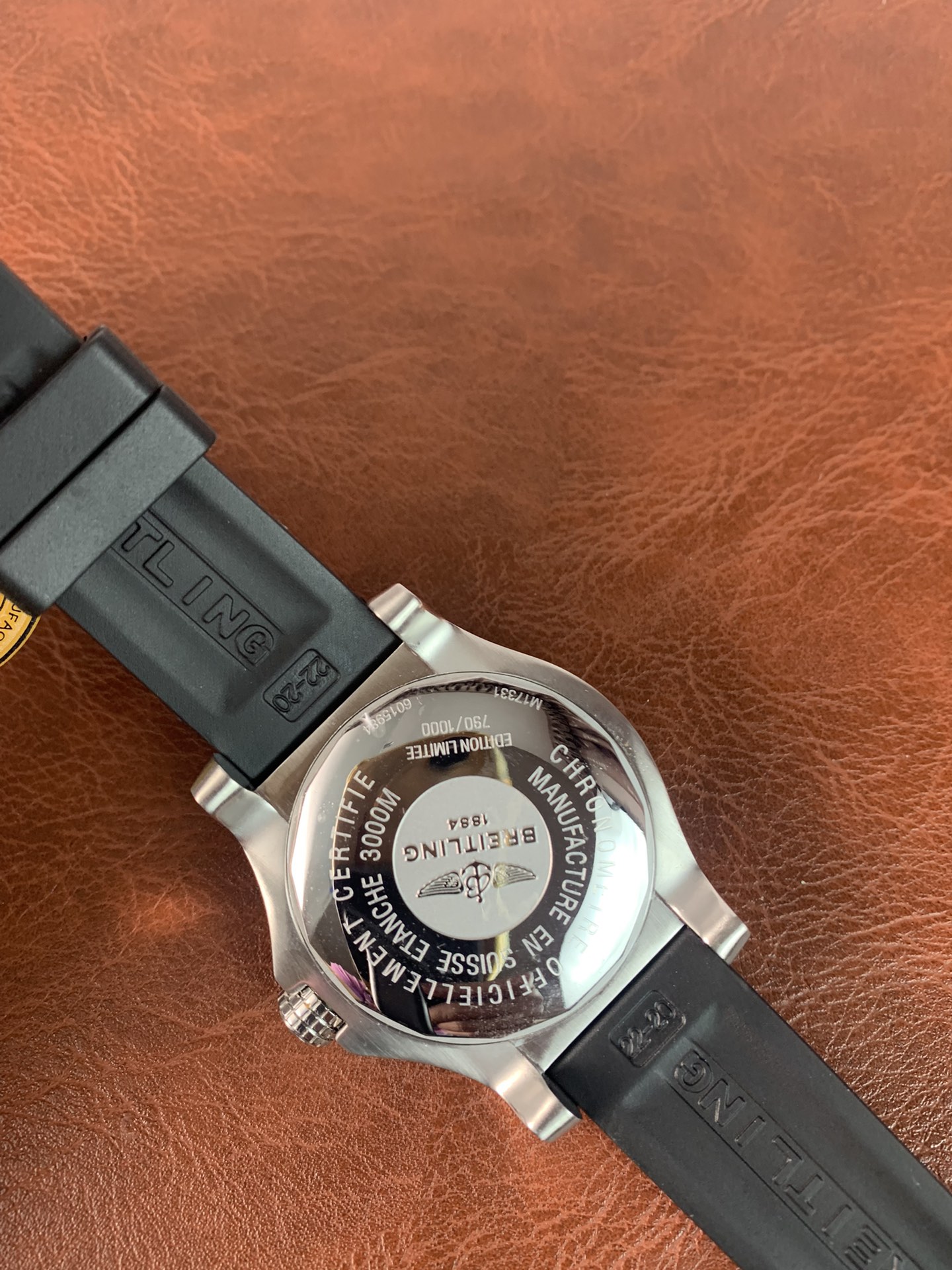 Replica Breitling Men Avenger II Seawolf 45 A17331101B1S2 5 Replica Breitling Men Avenger II Seawolf 45 A17331101B1S2