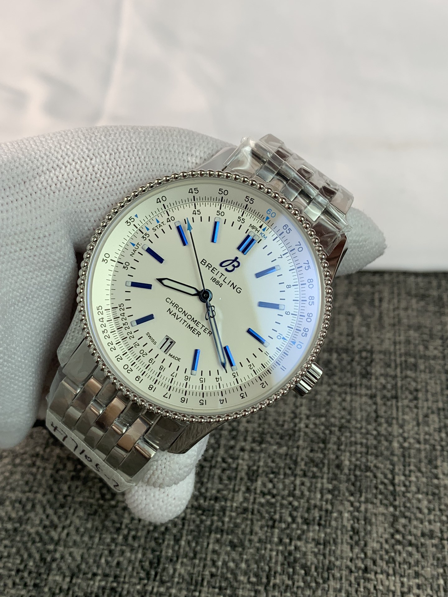 Replica Breitling Men Navitimer A173263A1G1P1