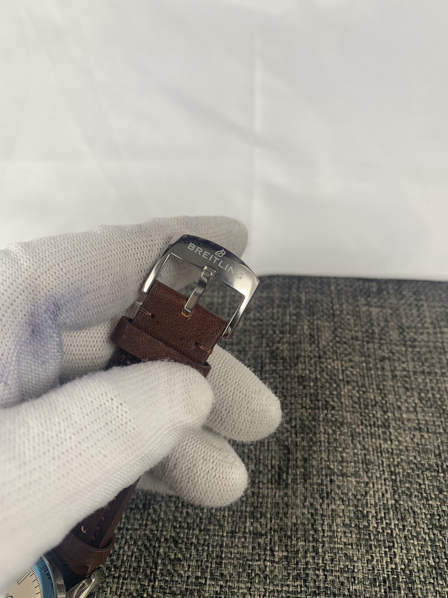 Replica Breitling Men Deus A233112A1A1X1