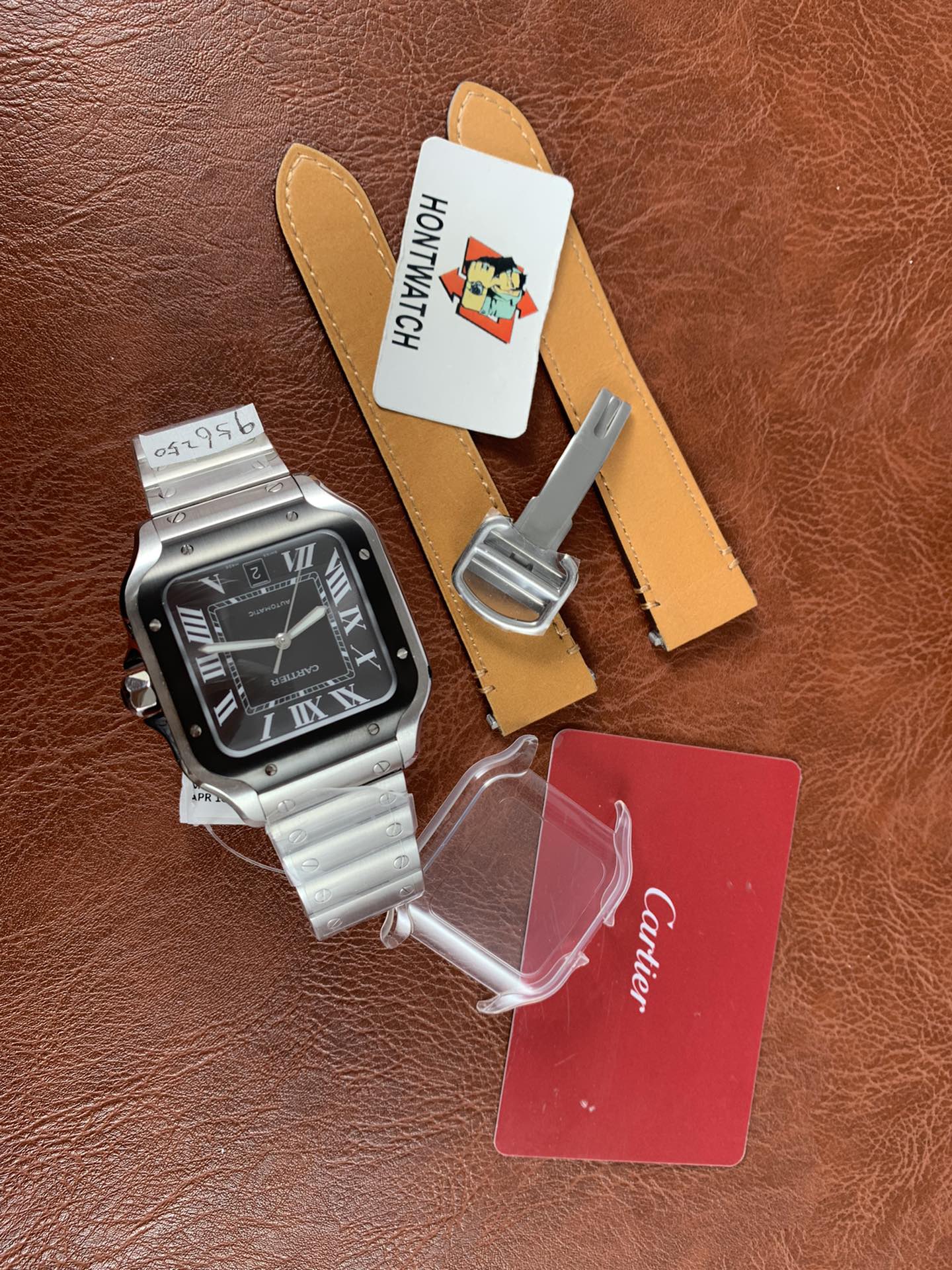 Replica Cartier Men Santos De Cartier