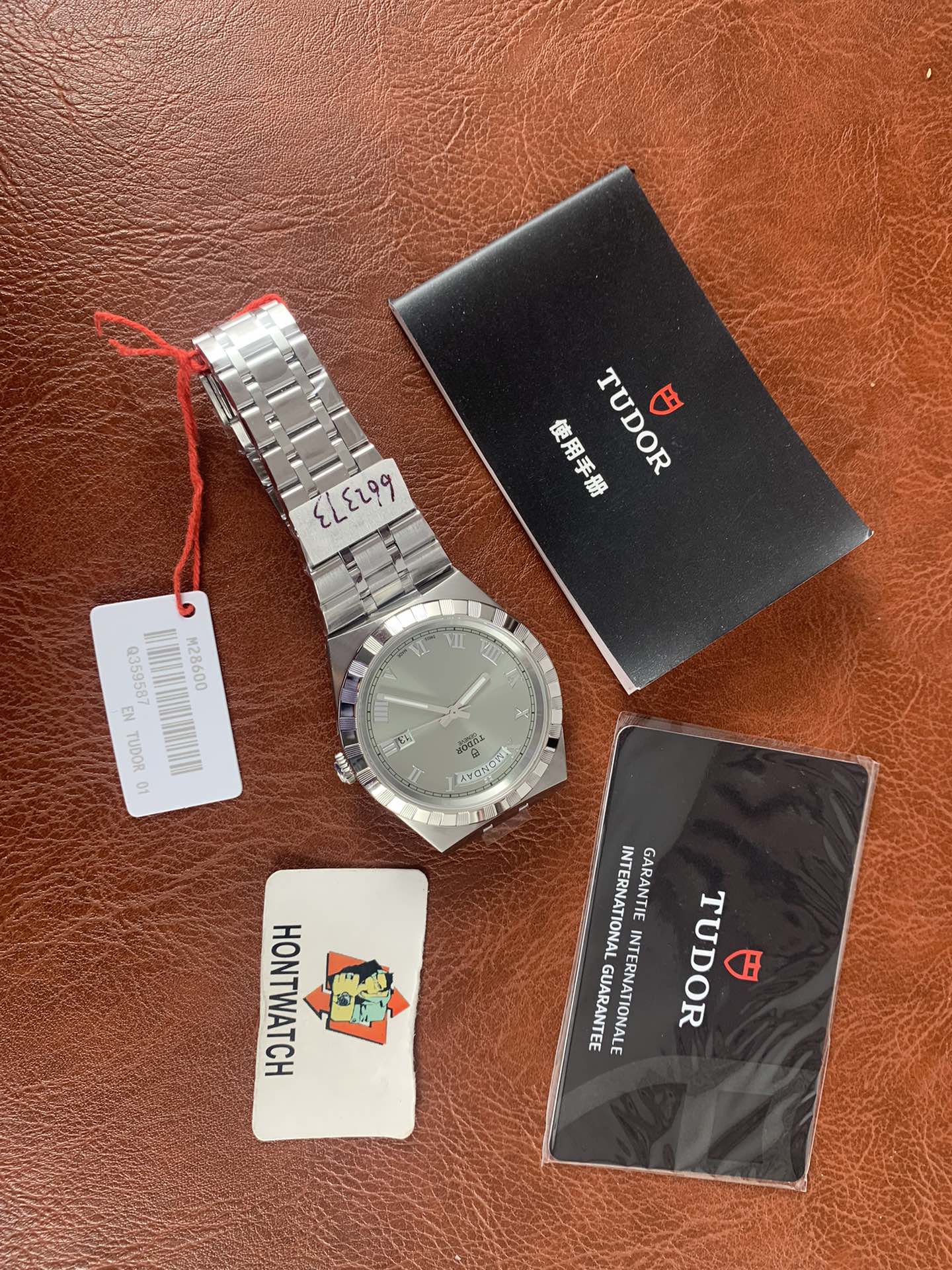 Replica Tudor Mens Royal 28600