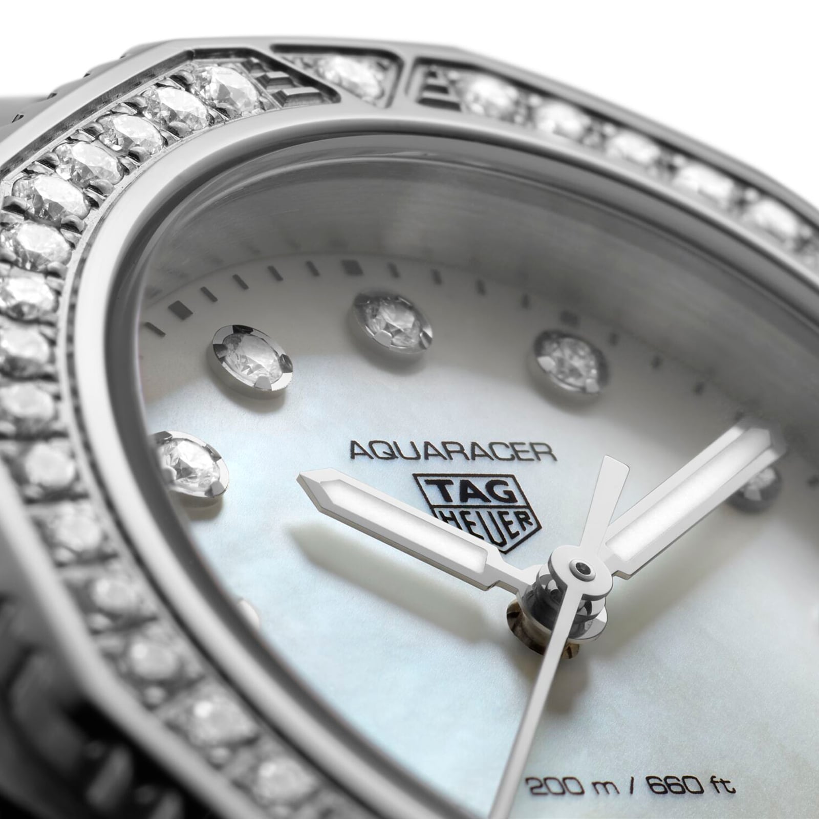 Replica TAG Heuer Aquaracer Professional 200 30mm Ladies details WBP1417.BA0622 5 Replica TAG Heuer Aquaracer Professional 200 30mm Ladies details WBP1417.BA0622