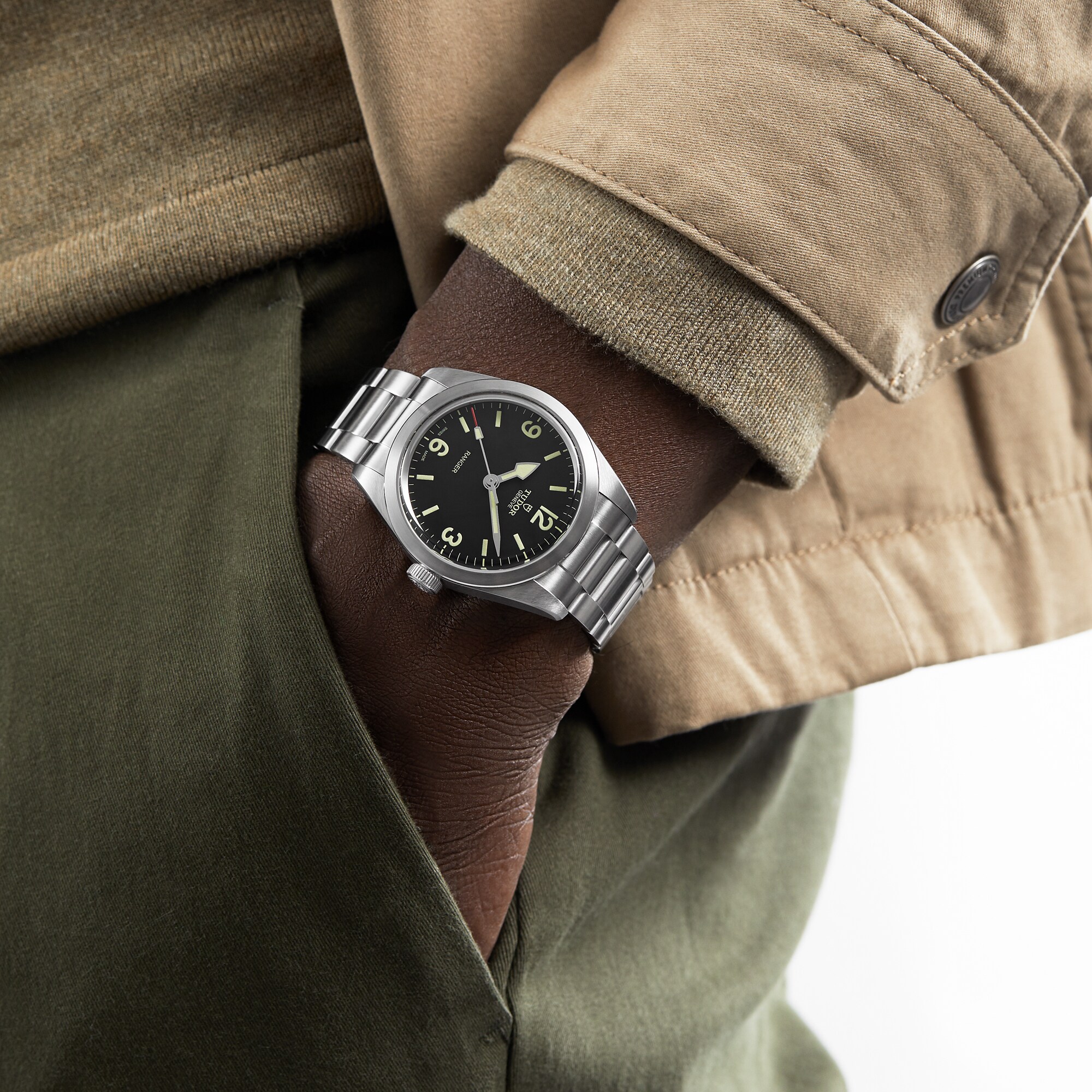 Replica Tudor Ranger 39mm Stainless Steel M79950-0001 5 Replica Tudor Ranger 39mm Stainless Steel M79950-0001