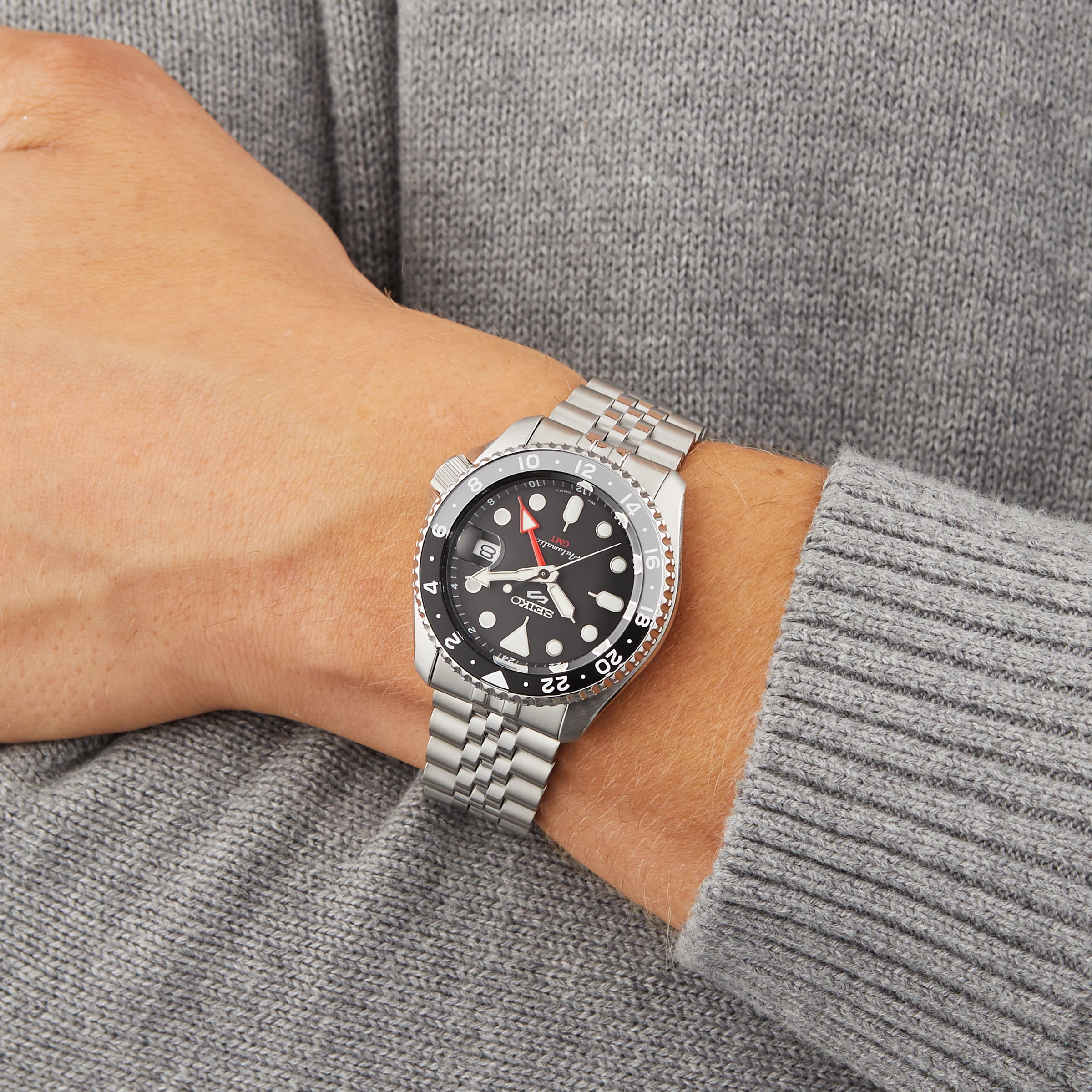 Replica Seiko Black Grape' GMT 42.5mm Mens details SSK001K1