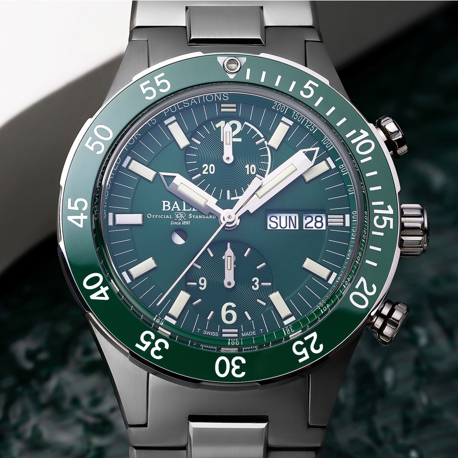 Replica BALL Roadmaster Rescue 42mm Limited Edition Mens details Green DC3030C-S2-GR