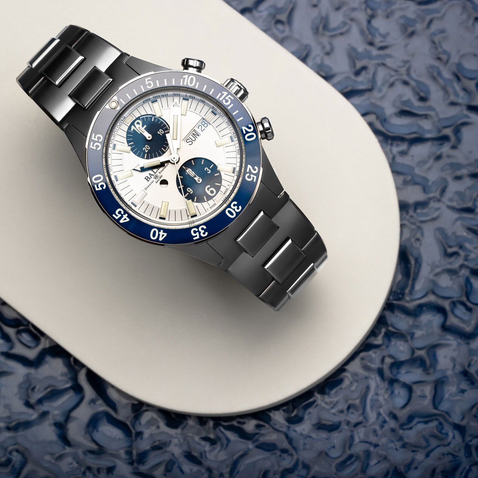 Replica BALL Roadmaster Rescue 42mm Limited Edition Mens details White DC3030C-S1-WH 5 Replica BALL Roadmaster Rescue 42mm Limited Edition Mens details White DC3030C-S1-WH