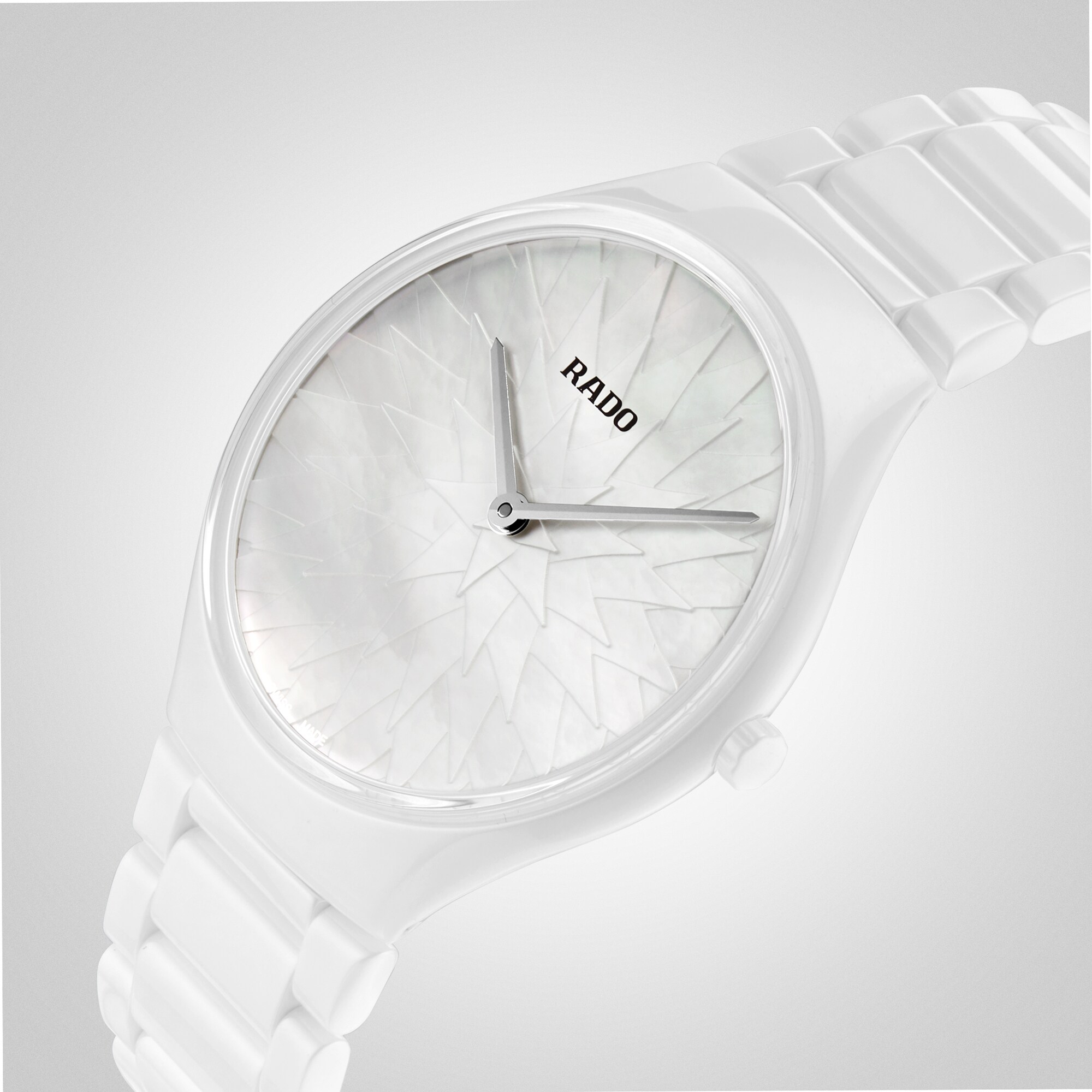 Replica Rado True Thinline X Great Gardens Of The World 40mm Unisex details R27118902 5 Replica Rado True Thinline X Great Gardens Of The World 40mm Unisex details R27118902