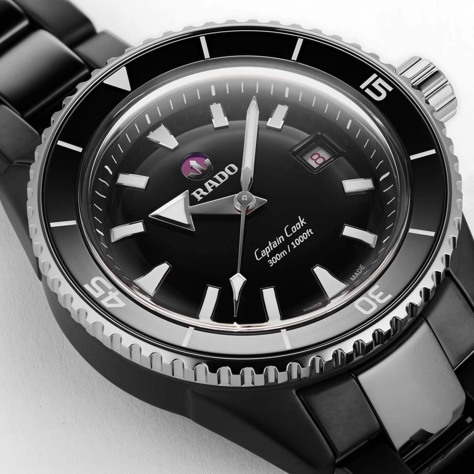 Replica Rado Captain Cook High-Tech Ceramic Diver R32129152