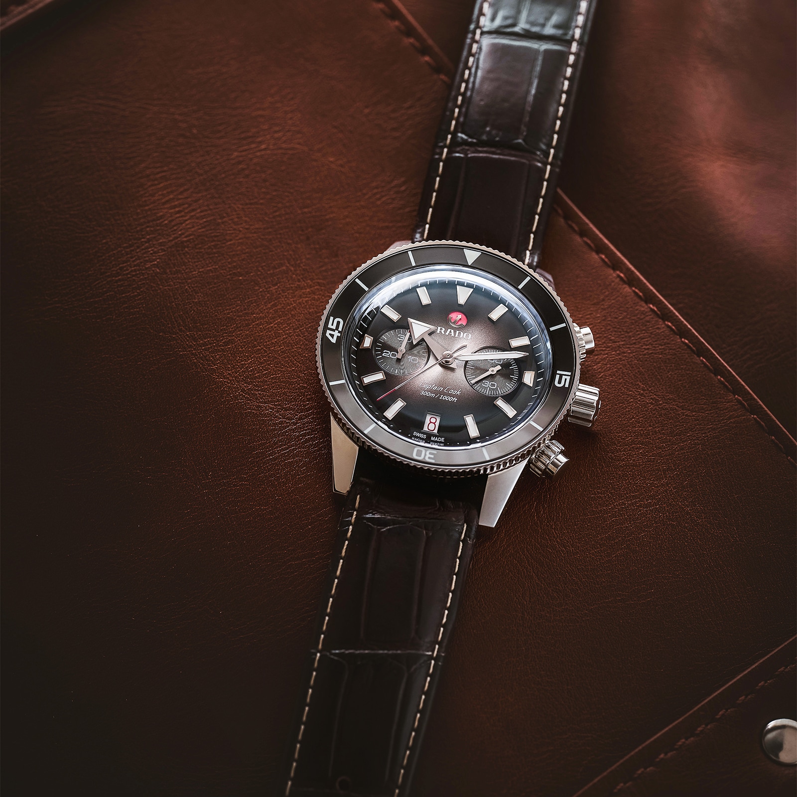 Replica Rado Captain Cook Chronograph 43mm R32145158
