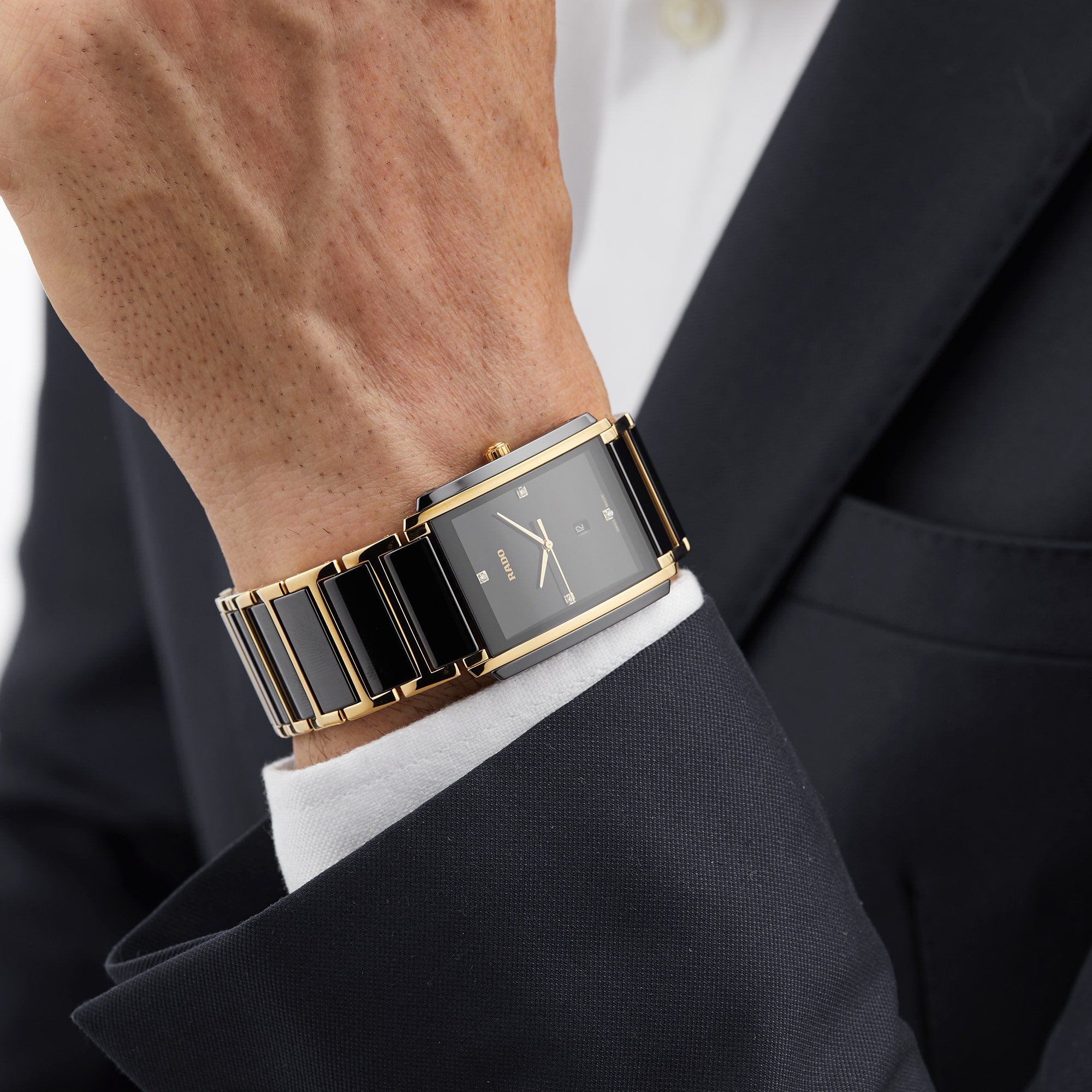 Replica Rado Integral 41mm Mens details R20204712