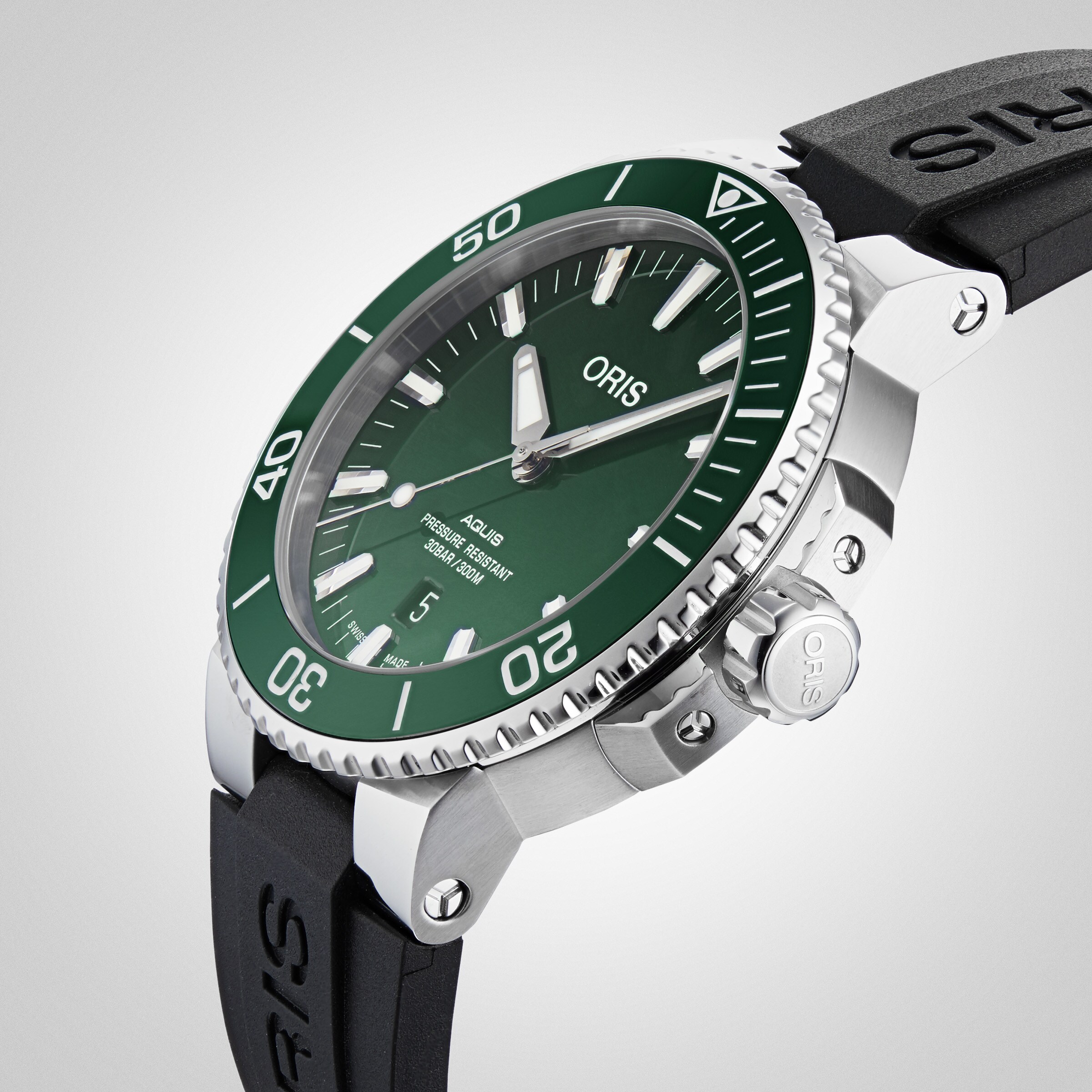 Replica Oris Aquis Date 43.5mm Mens details 01 733 7730 4157-07 4 24 64EB