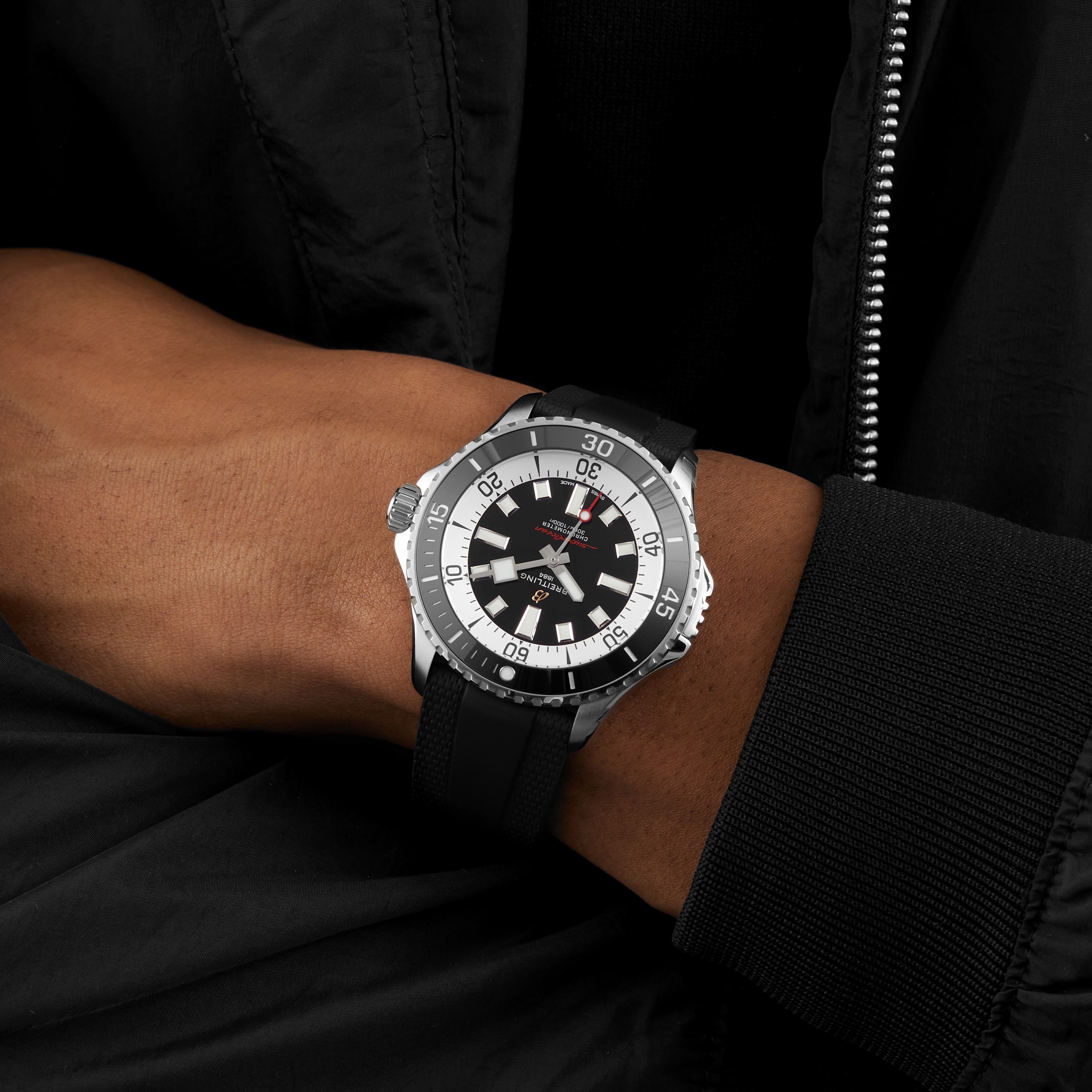 Replica Breitling Superocean Automatic 46 Stainless Steel Rubber Strap details A17378211B1S1