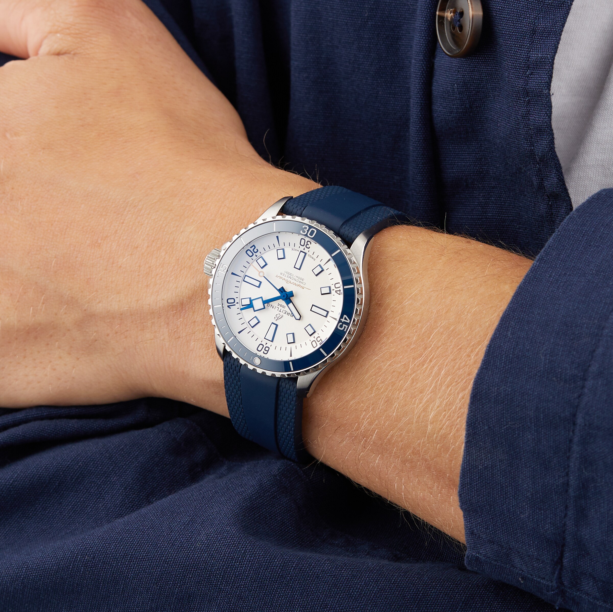 Replica Breitling Superocean Automatic 42 Stainless Steel Rubber Strap details A17375E71G1S1