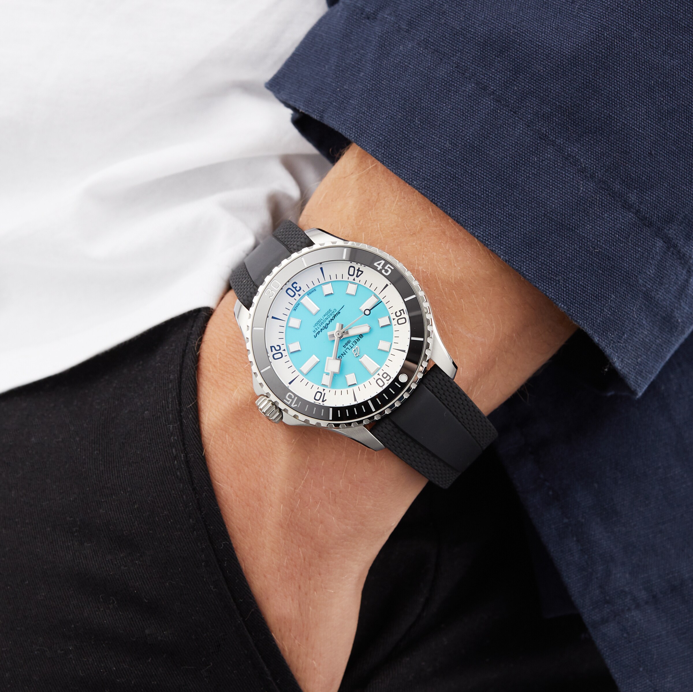 Replica Breitling Superocean Automatic 44 Stainless Steel Rubber Strap details A17376211L2S1 5 Replica Breitling Superocean Automatic 44 Stainless Steel Rubber Strap details A17376211L2S1
