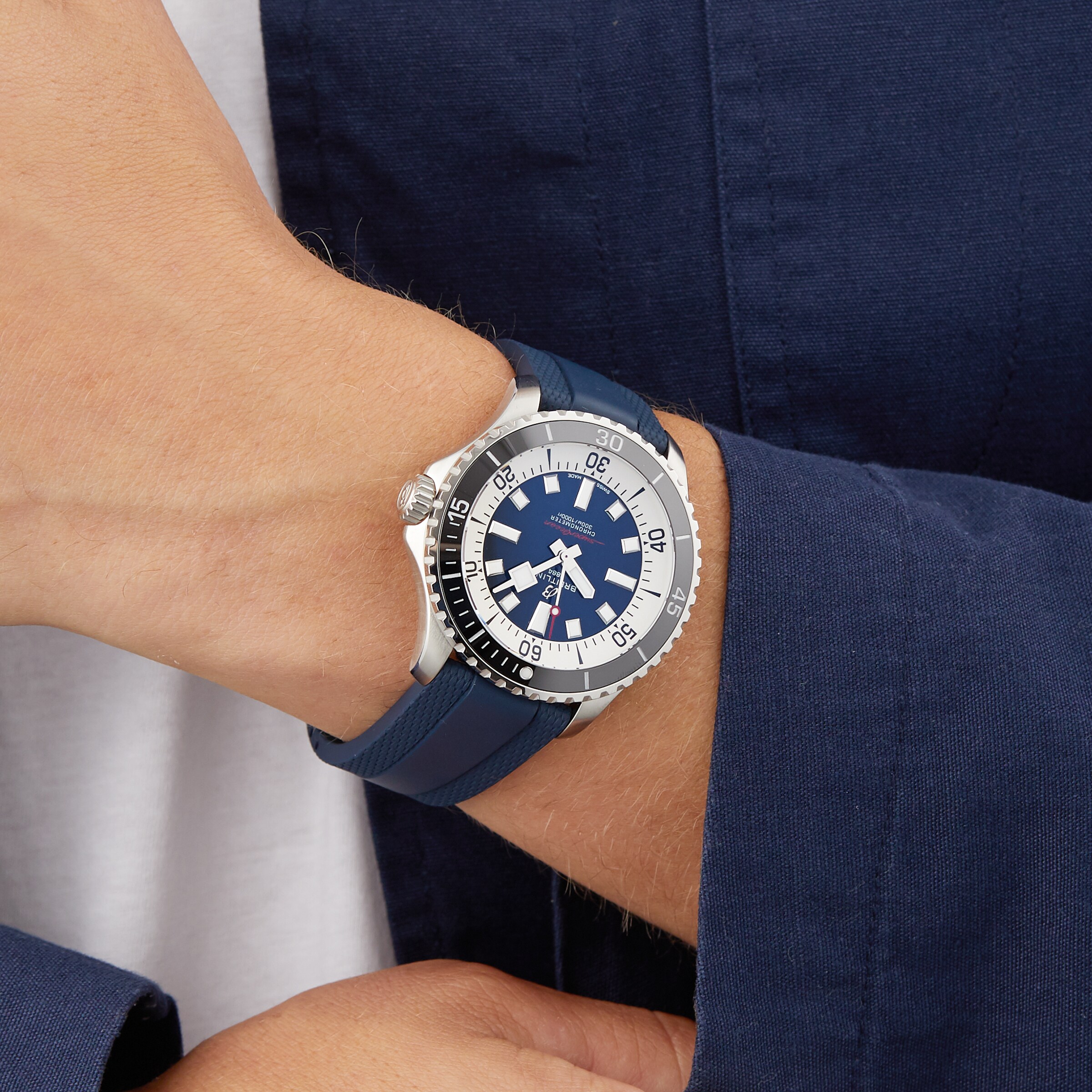 Replica Breitling Superocean Automatic 44 Stainless Steel Rubber Strap details A17376211C1S1 5 Replica Breitling Superocean Automatic 44 Stainless Steel Rubber Strap details A17376211C1S1
