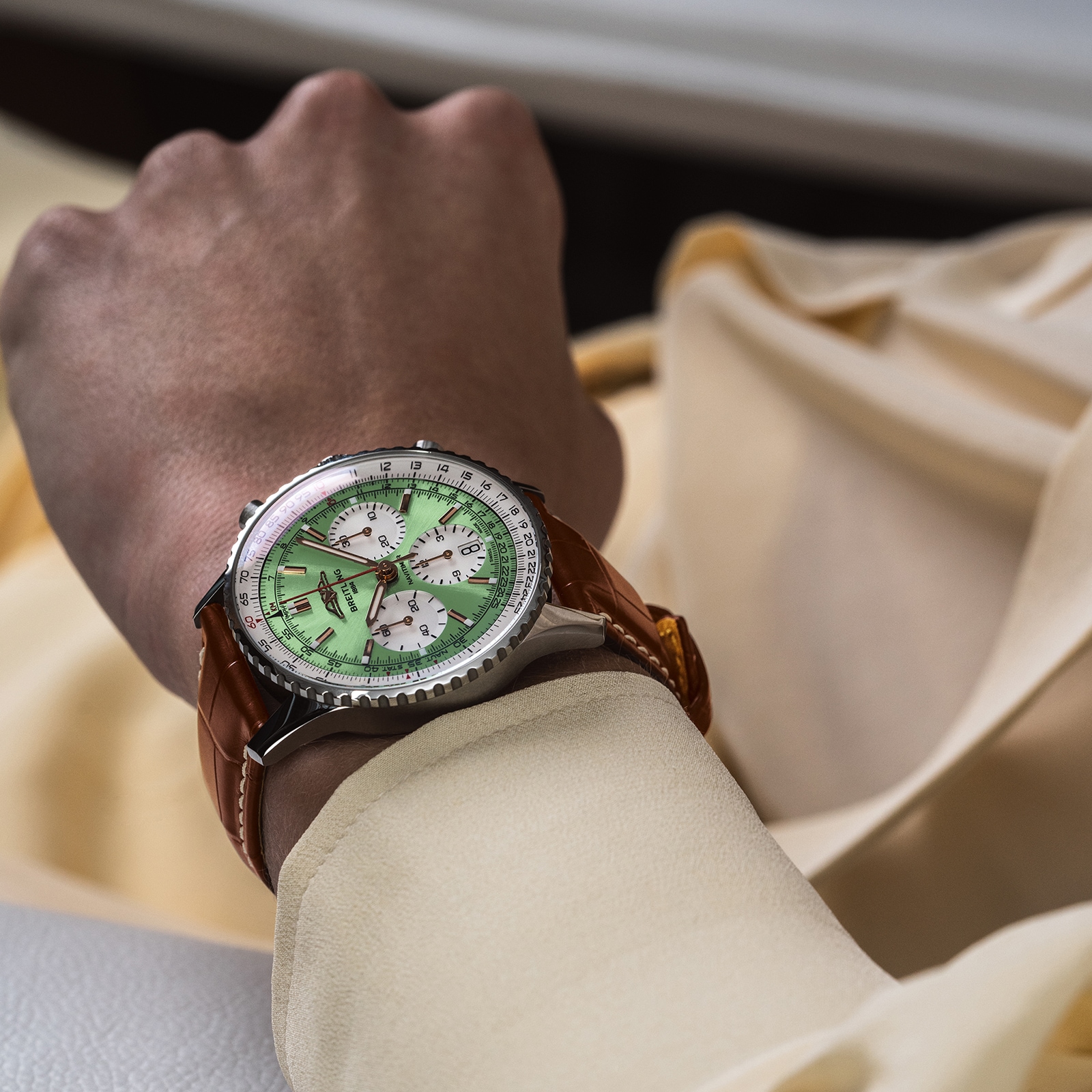 Replica Breitling Navitimer B01 Chronograph 41 Mint details AB0139211L1P1