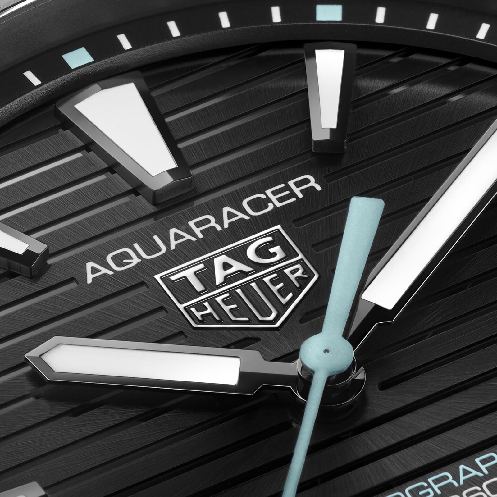 Replica TAG Heuer Aquaracer Professional 200 Solargraph 40mm Mens details Titanium WBP1180.BF0000 5 Replica TAG Heuer Aquaracer Professional 200 Solargraph 40mm Mens details Titanium WBP1180.BF0000