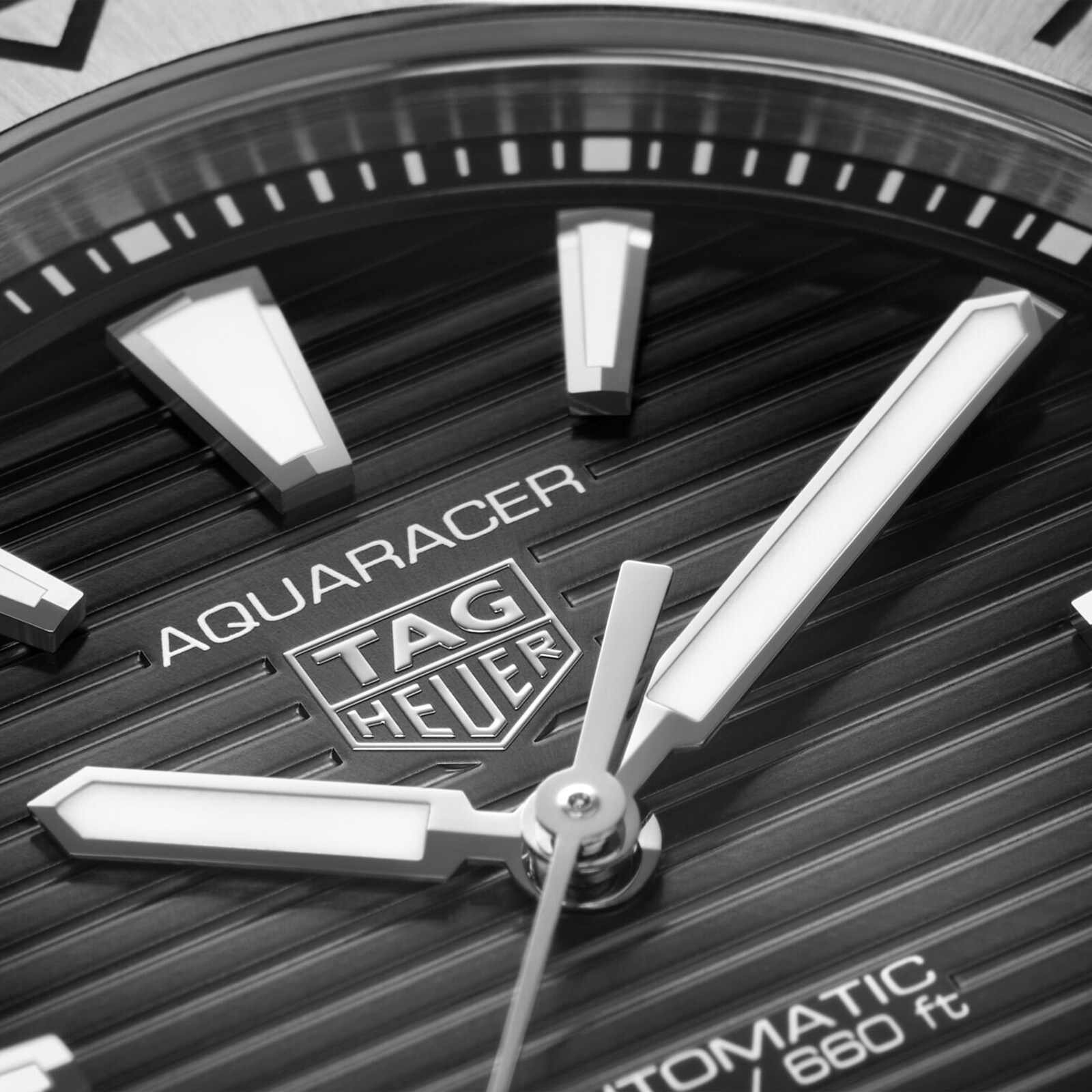 Replica TAG Heuer Aquaracer Professional 200 40mm Mens details WBP2110.BA0627 5 Replica TAG Heuer Aquaracer Professional 200 40mm Mens details WBP2110.BA0627
