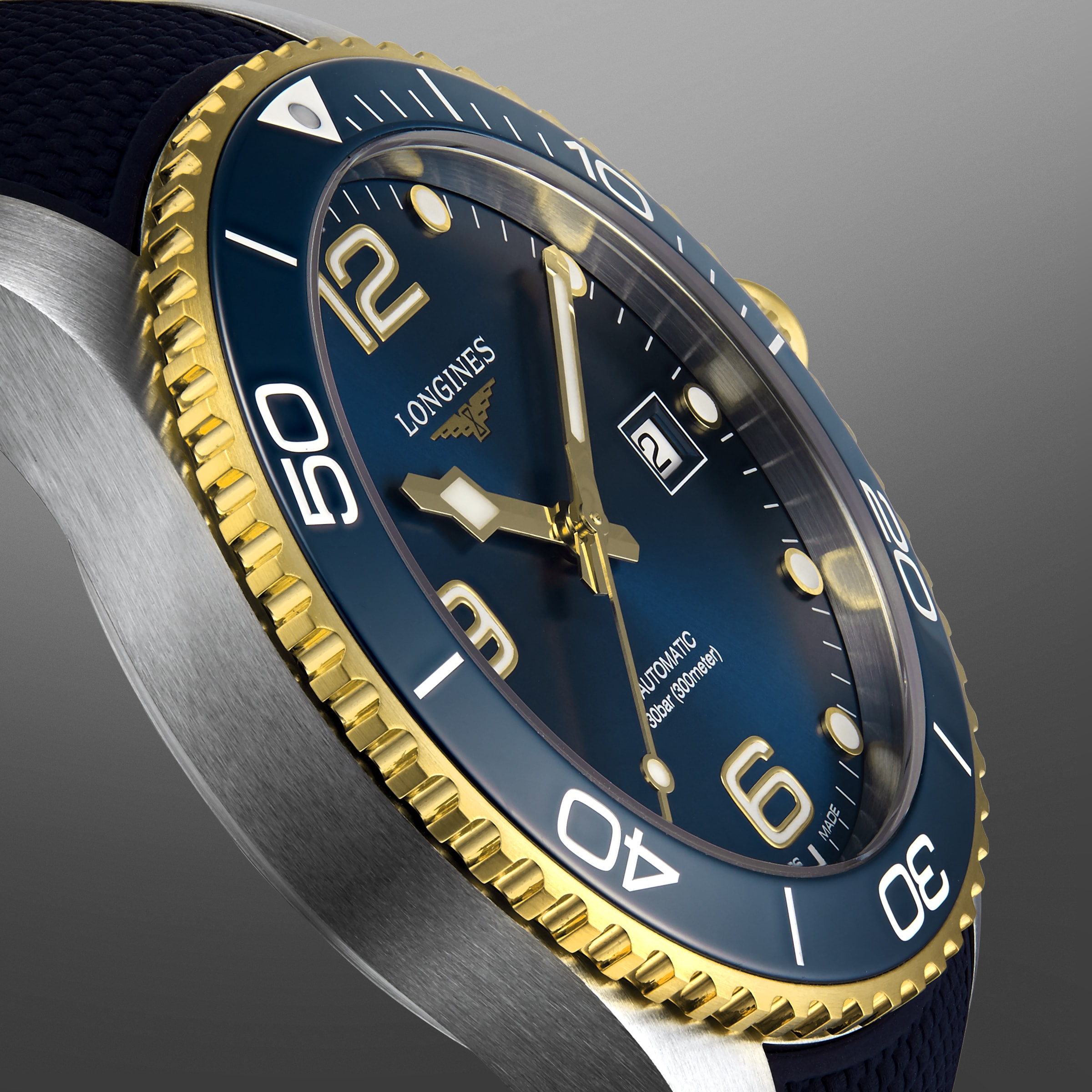 Replica Longines HydroConquest 41mm Mens details L37813969