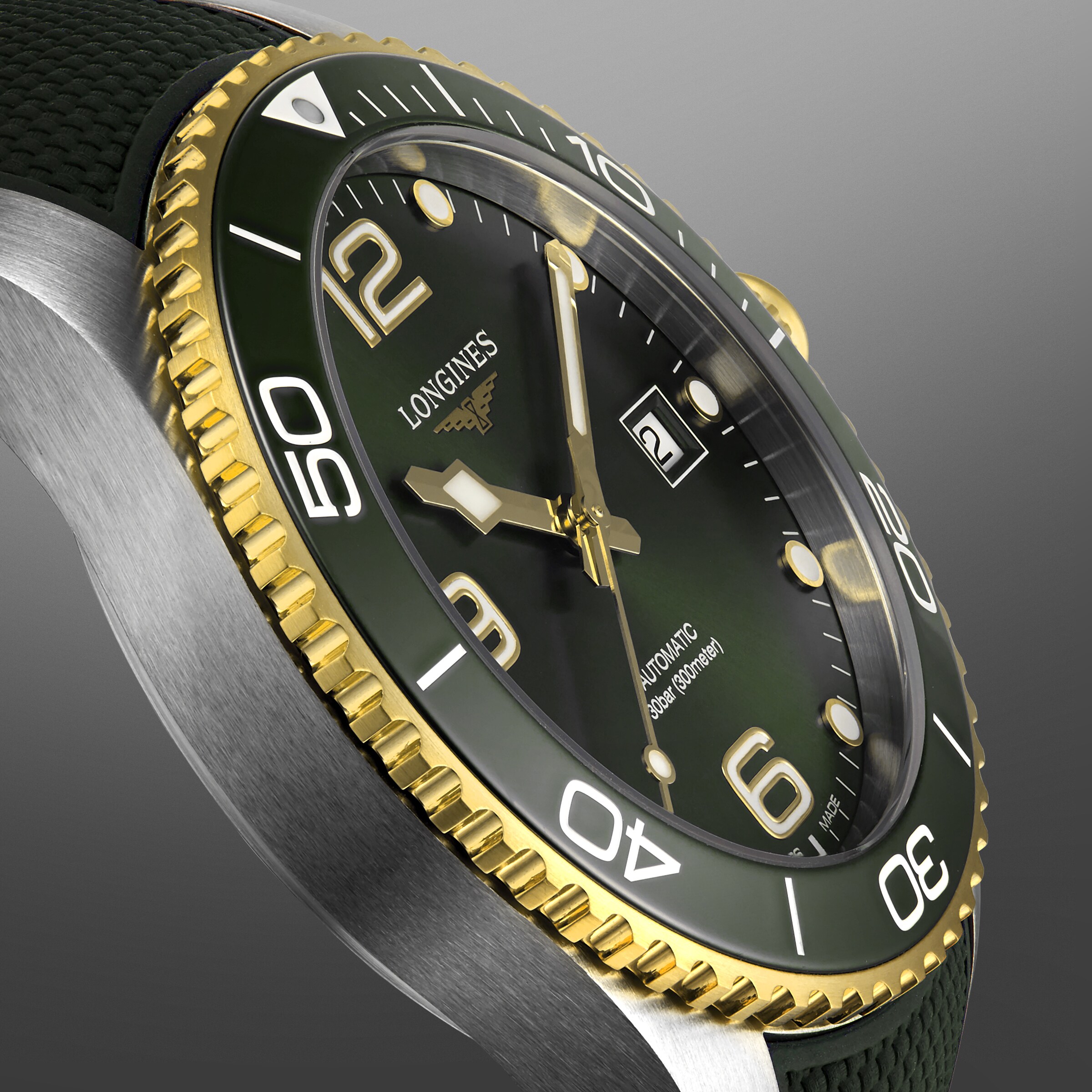 Replica Longines HydroConquest 41mm Mens details L37813069