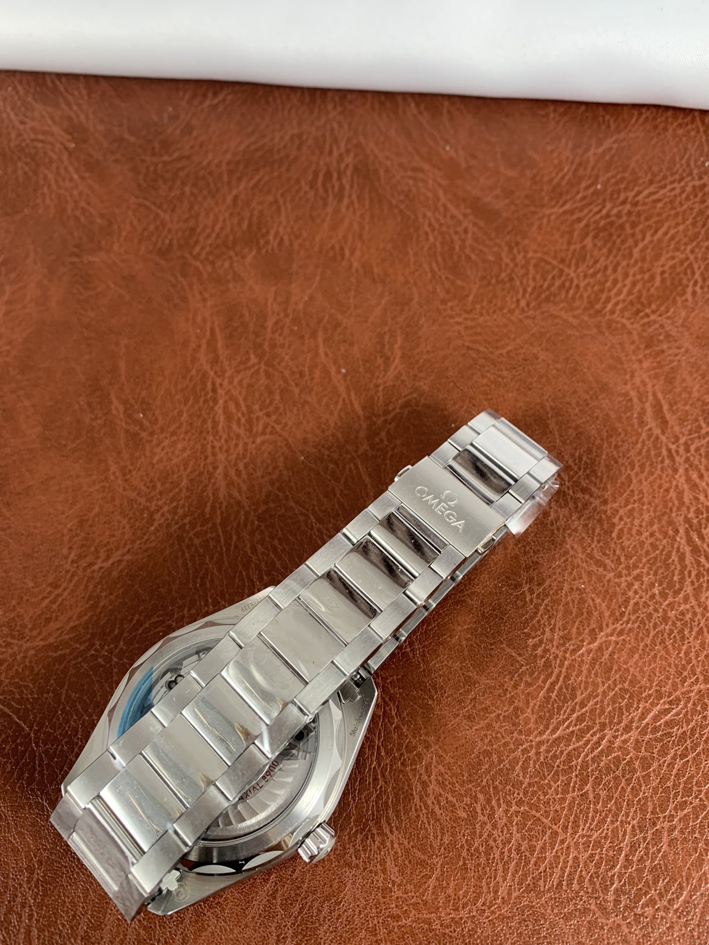 Replica Omega Men 231.10.42.21.03.001 6 Replica Omega Men 231.10.42.21.03.001