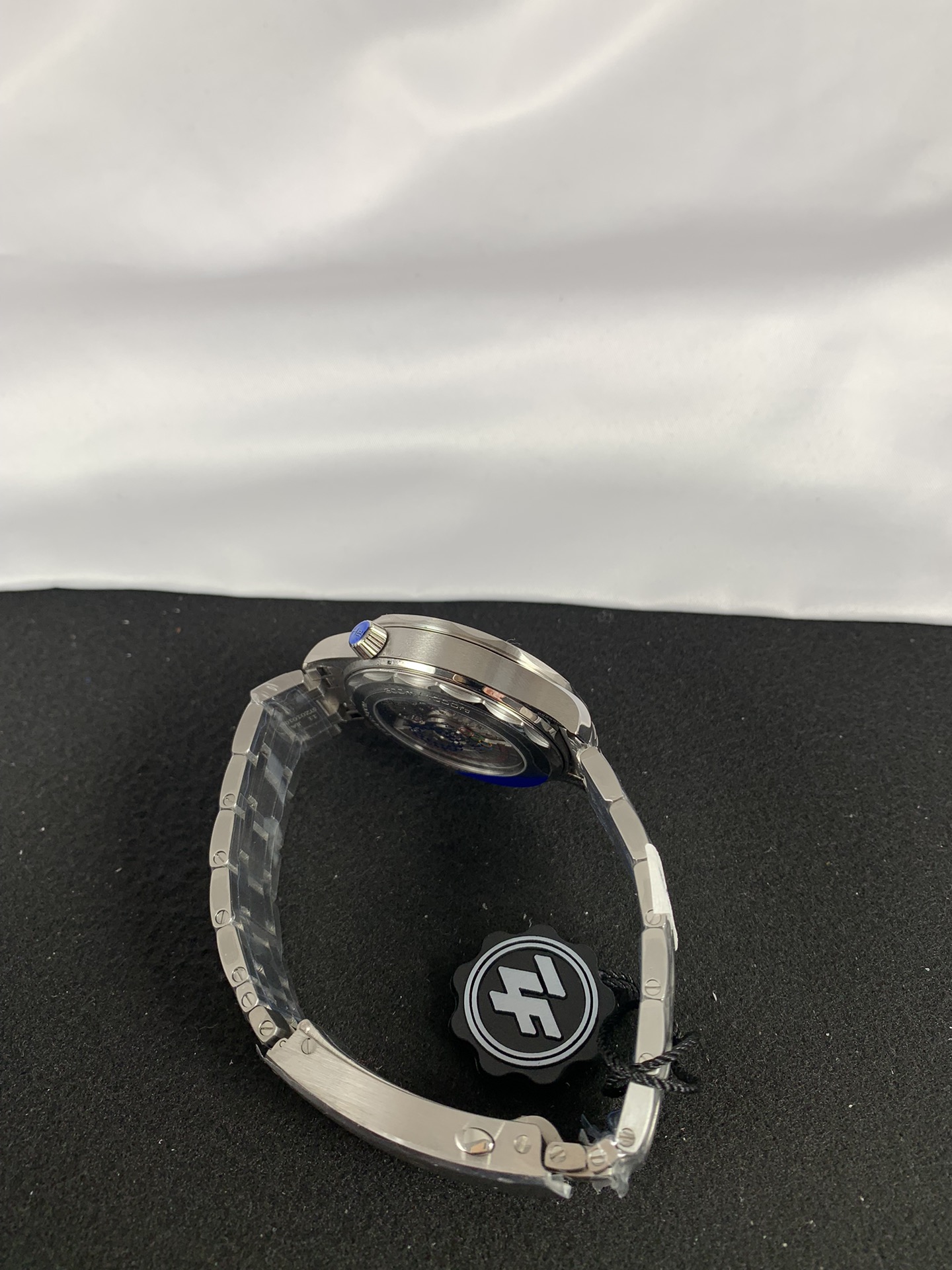 Replica Omega Men Seamaster Diver 522.30.42.20.04.001 6 Replica Omega Men Seamaster Diver 522.30.42.20.04.001