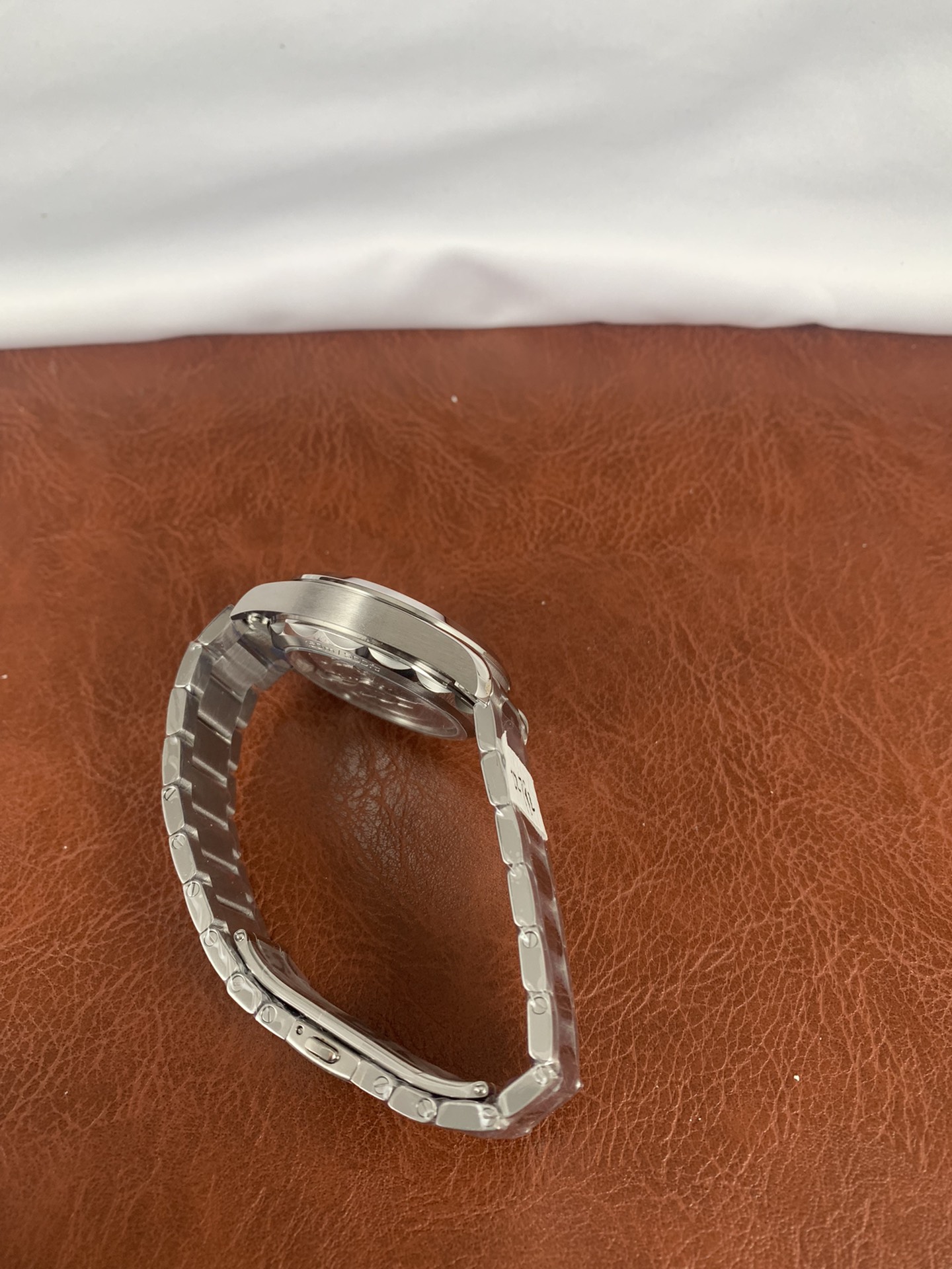 Replica Omega Men 231.10.42.21.06.001 6 Replica Omega Men 231.10.42.21.06.001