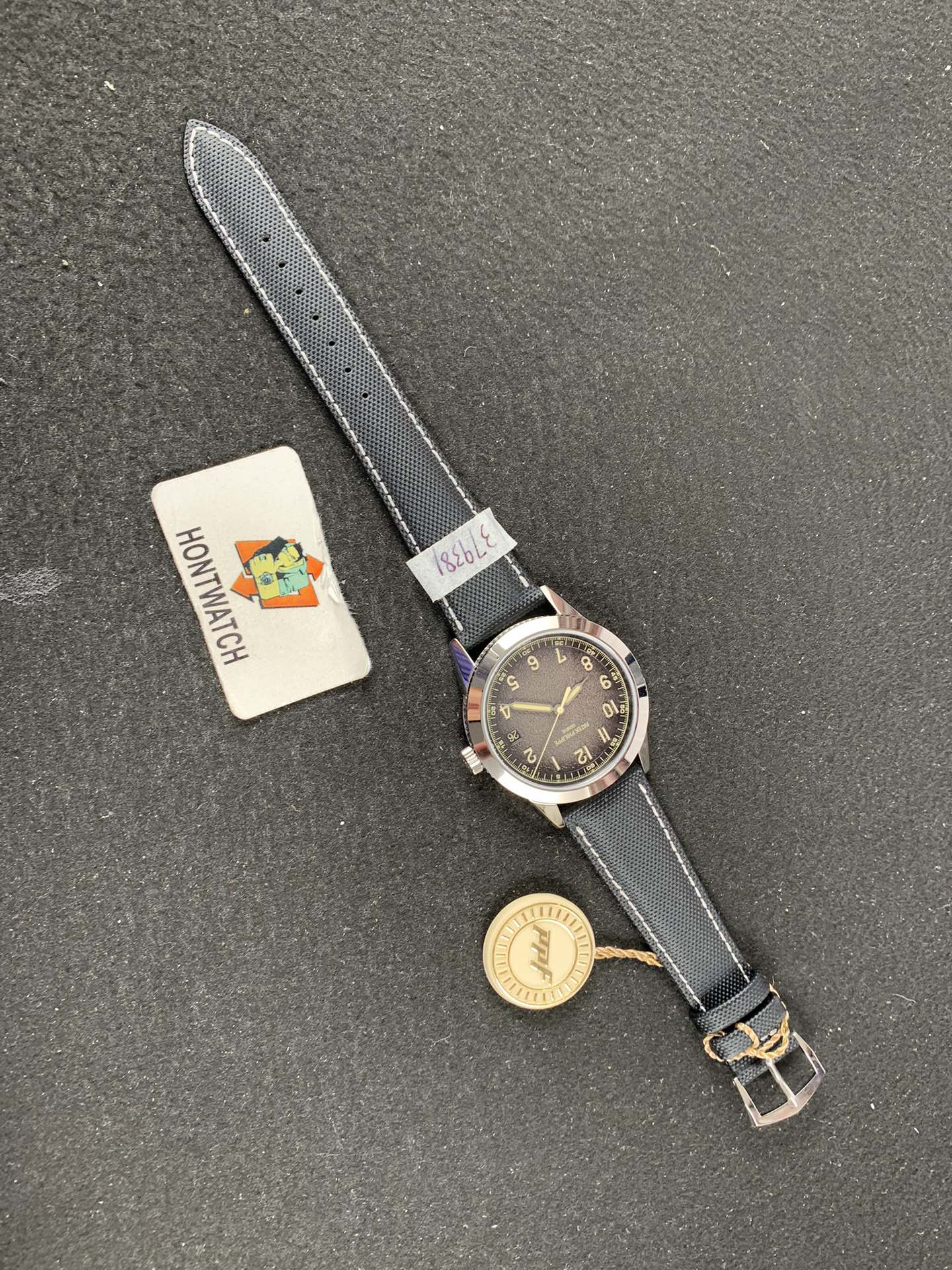 Replica Patek Philippe Men 5226G-001