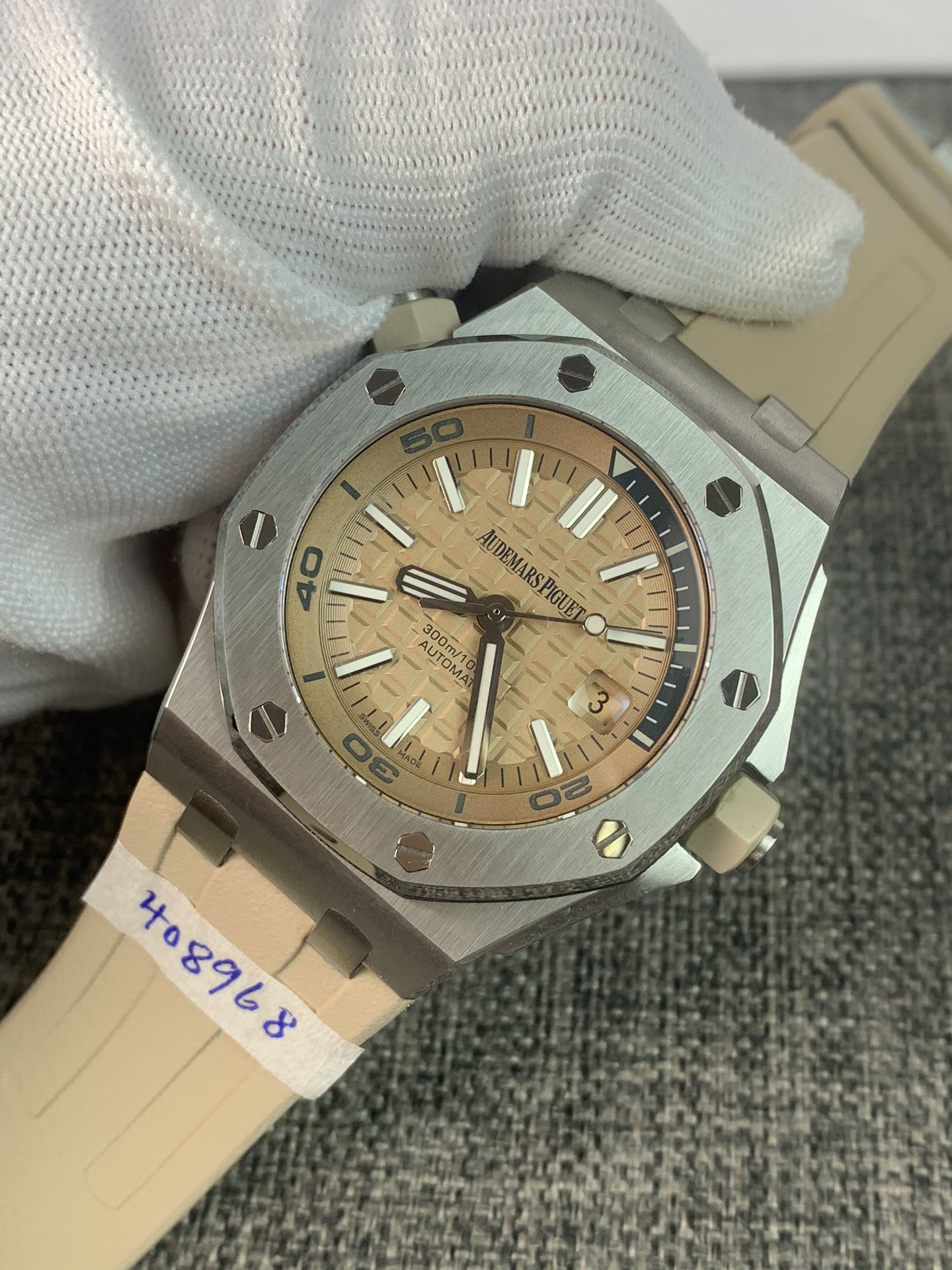 Replica Audemars Piguet Mens Ref.15710ST.OO.A085CA.01