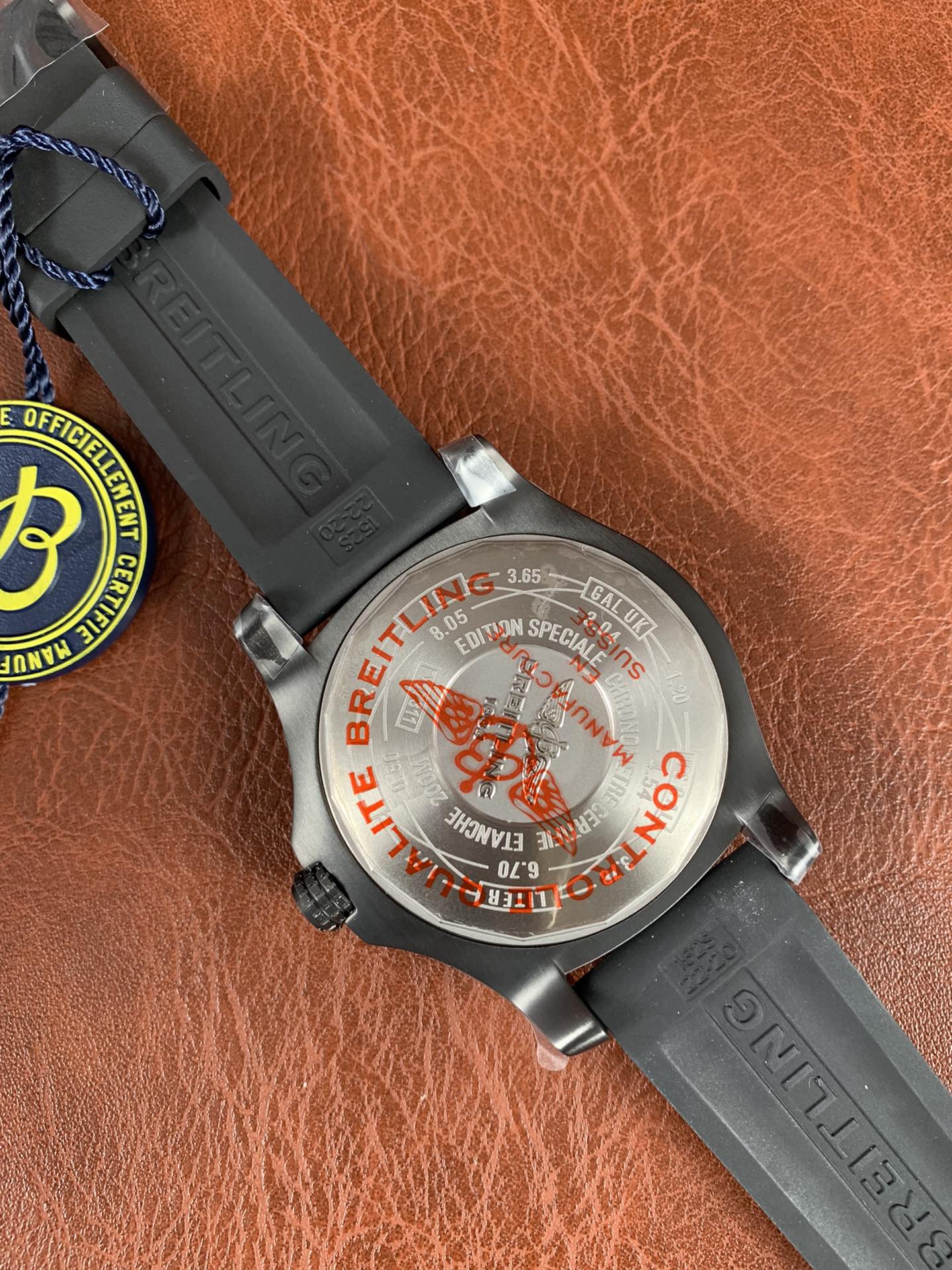 Replica Breitling Men Avenger Automatic 43 V17311101B1W1