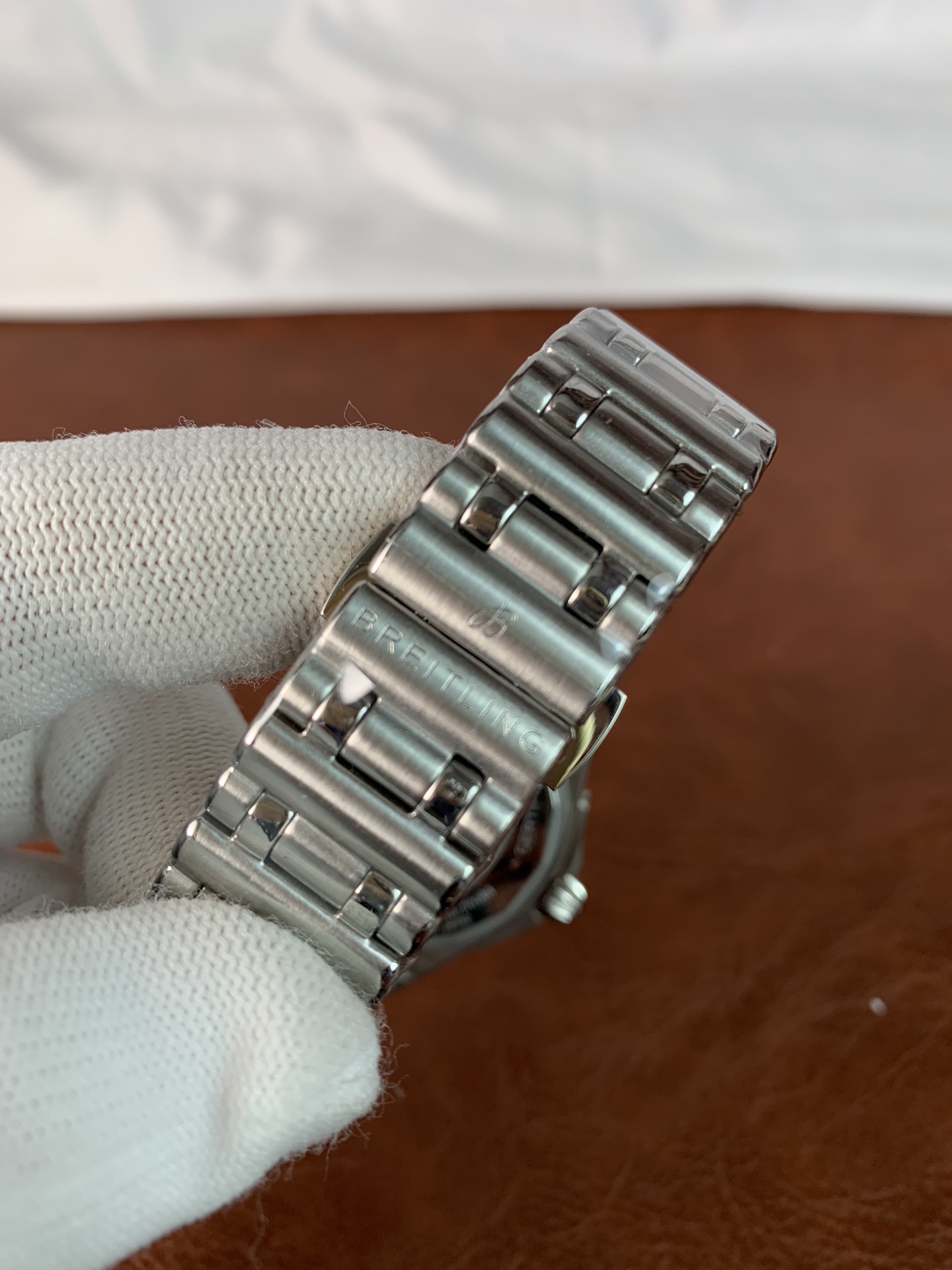 Replica Breitling men Chronomat A32398101A1A1 6 Replica Breitling men Chronomat A32398101A1A1