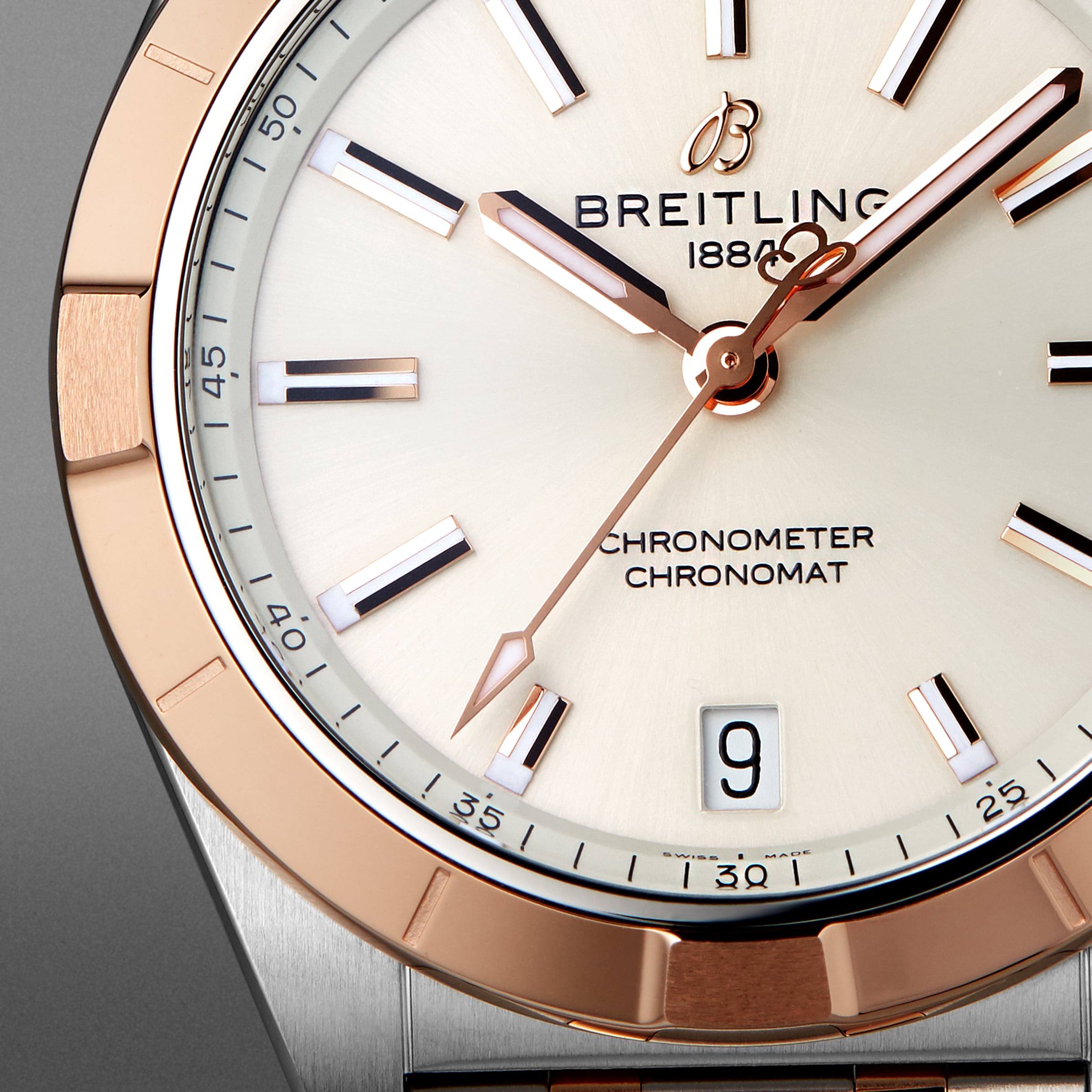 Replica Breitling Chronomat 32 Stainless Steel 18k Red Gold details U77310101A1U1 6 Replica Breitling Chronomat 32 Stainless Steel 18k Red Gold details U77310101A1U1