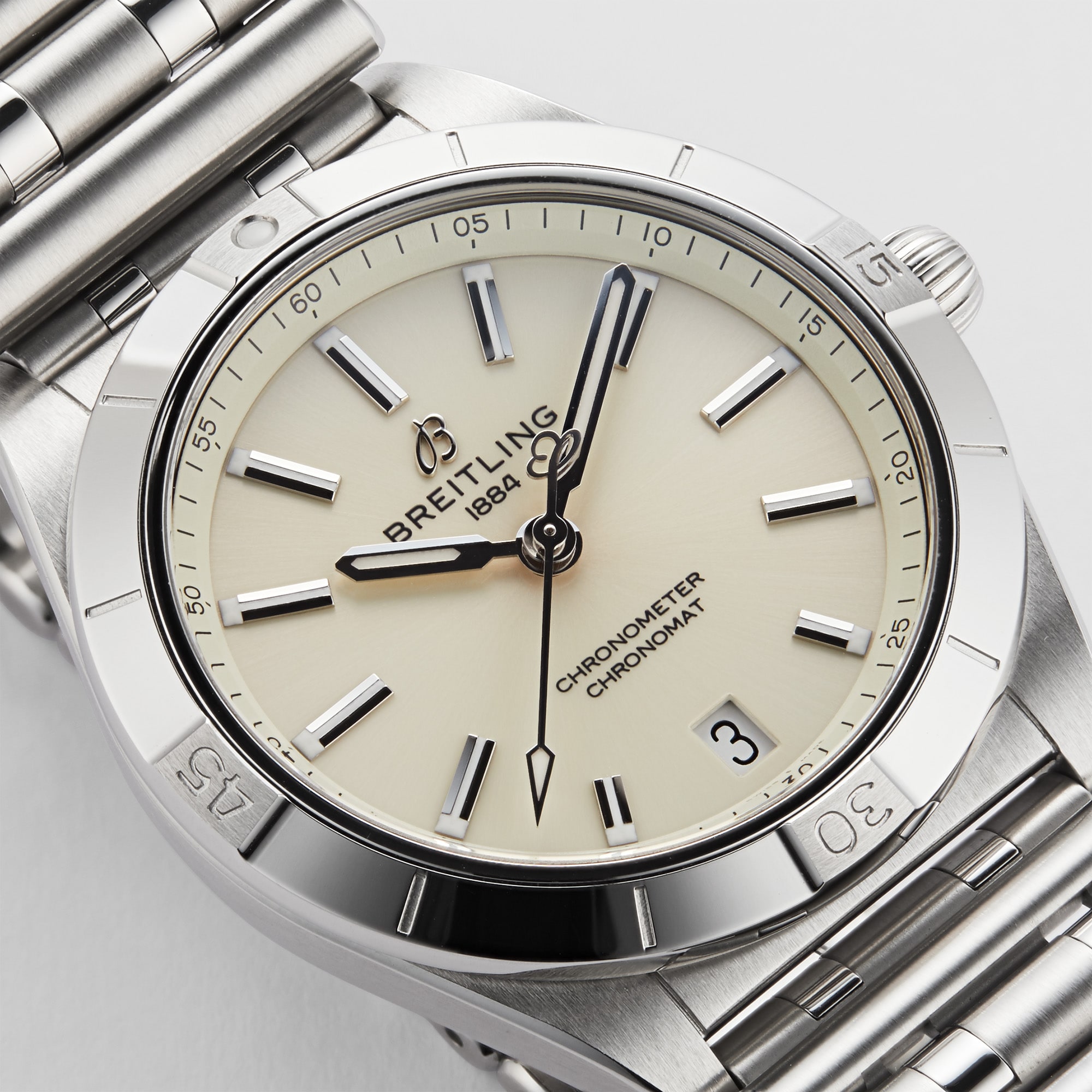 Replica Breitling Chronomat Automatic 36 Stainless Steel details A10380101A3A1
