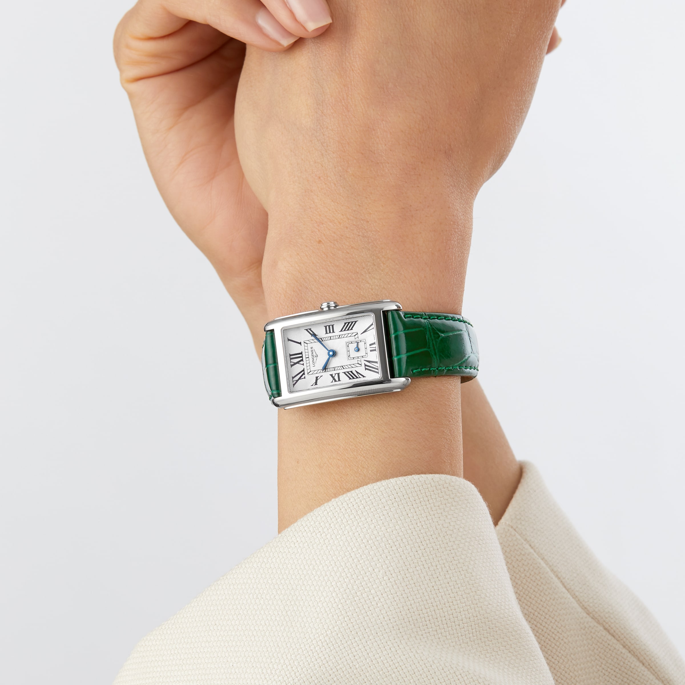 Replica Longines DolceVita 23.30 x 37mm Ladies details L5512471A 6 Replica Longines DolceVita 23.30 x 37mm Ladies details L5512471A