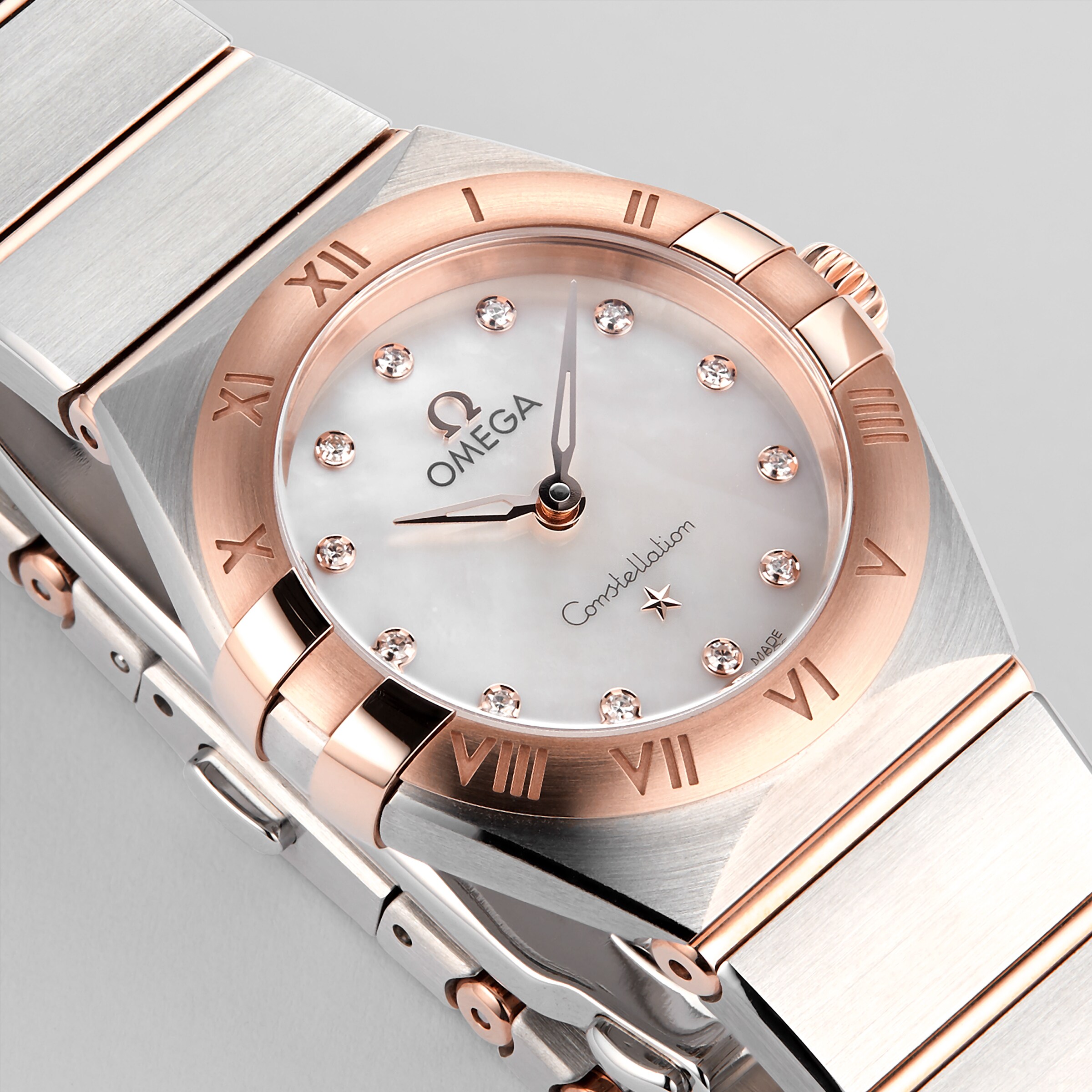Replica Omega Constellation Manhattan 25mm Ladies details O13120256055001 6 Replica Omega Constellation Manhattan 25mm Ladies details O13120256055001