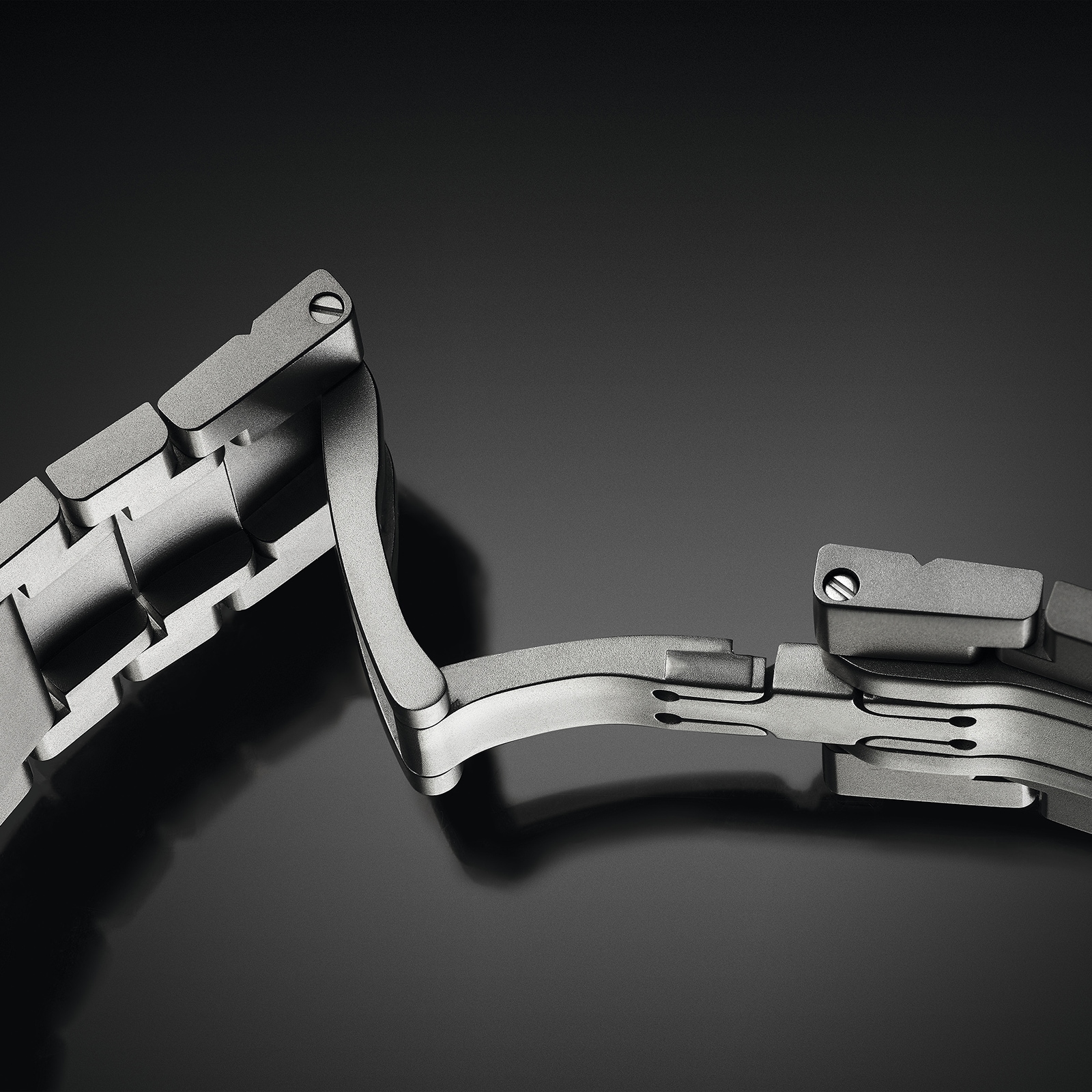 Replica Bvlgari Octo Finissimo details 102713
