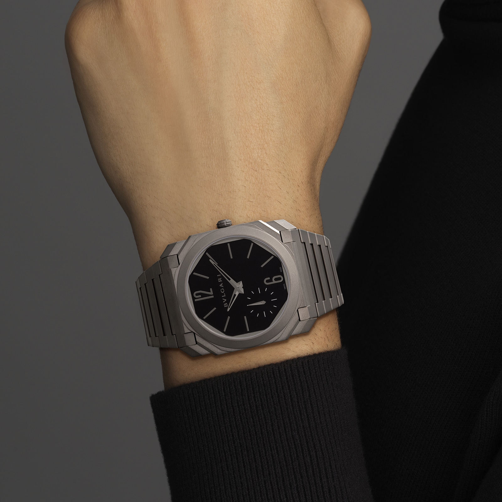 Replica Bvlgari Octo Finissimo 40mm Black Dial Automatic Stainless Steel Mens details 103297 6 Replica Bvlgari Octo Finissimo 40mm Black Dial Automatic Stainless Steel Mens details 103297